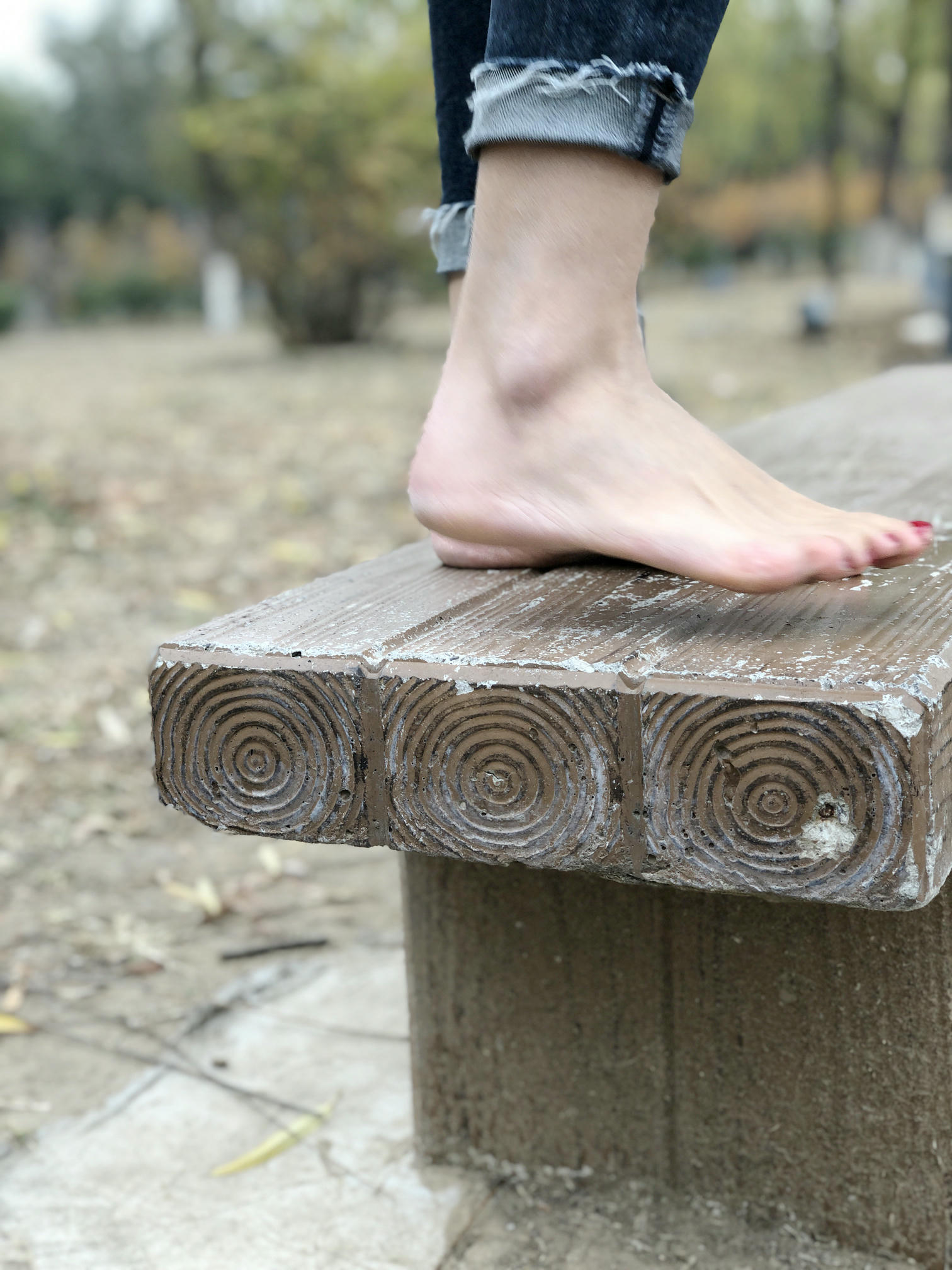 安乔乔 NO.010 户外足秀 [129P+760M]_第2集