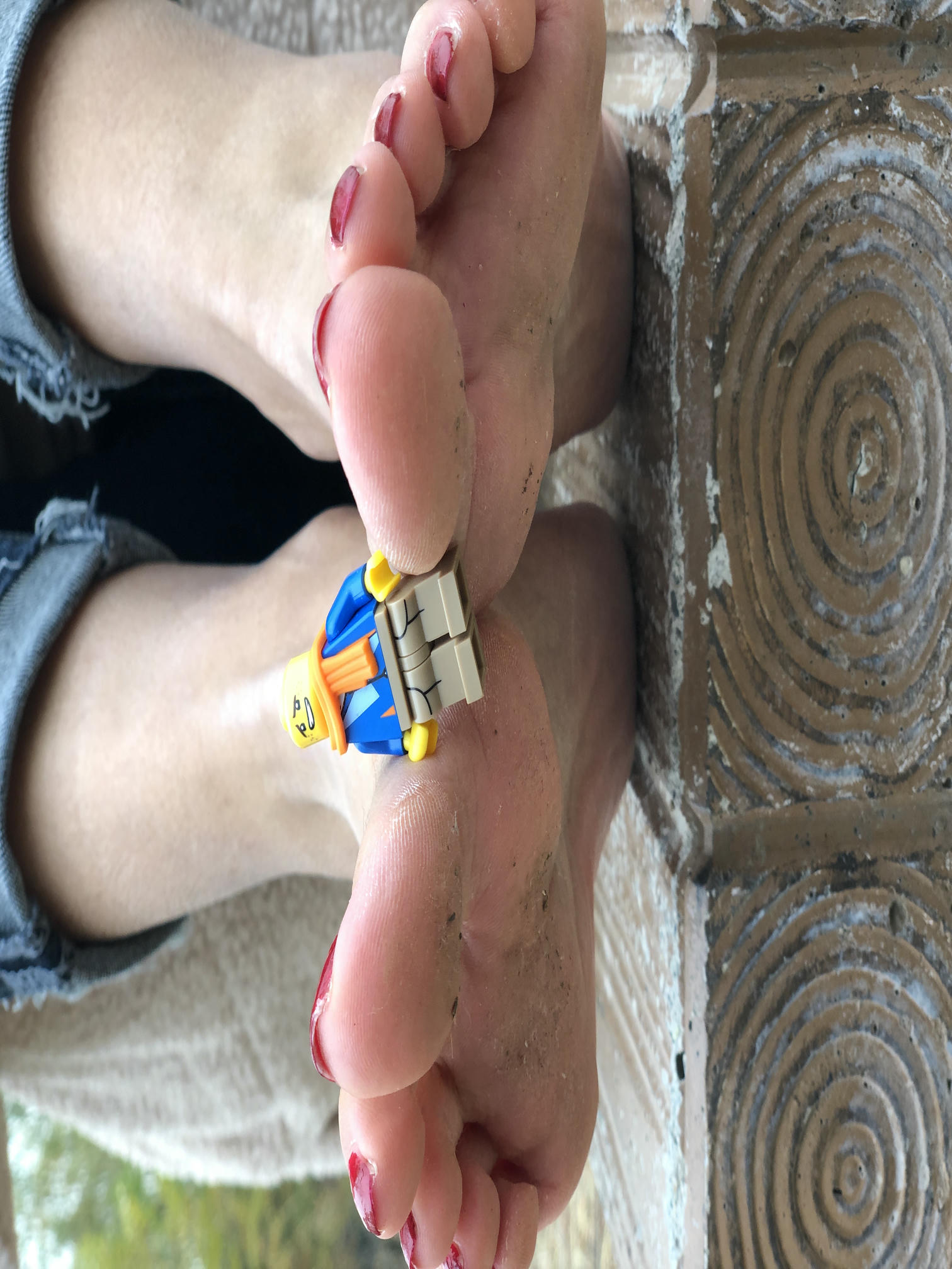 安乔乔 NO.010 户外足秀 [129P+760M]_第3集