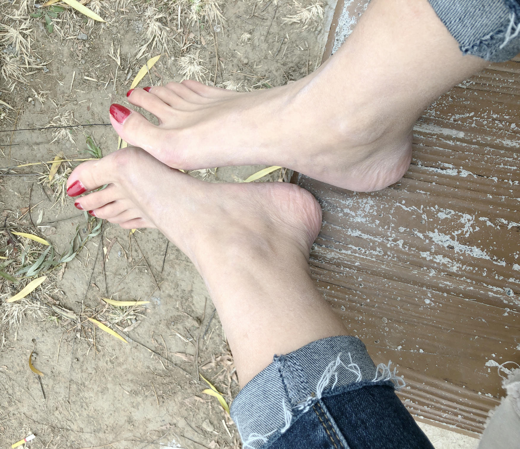 安乔乔 NO.010 户外足秀 [129P+760M]_第3集