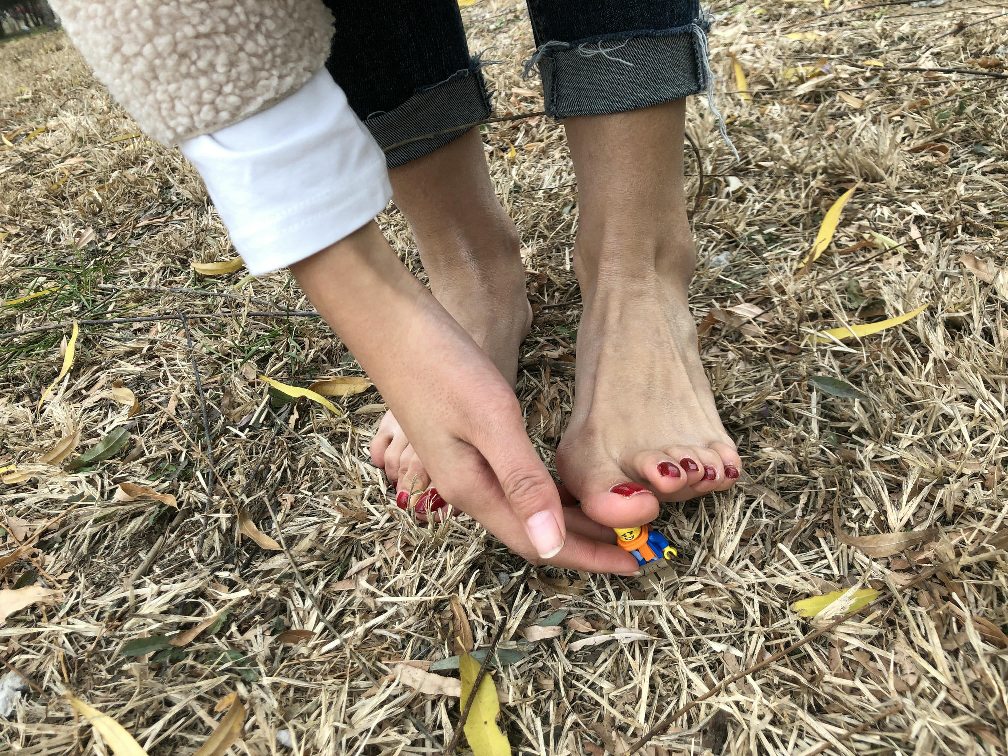 安乔乔 NO.010 户外足秀 [129P+760M]_第4集