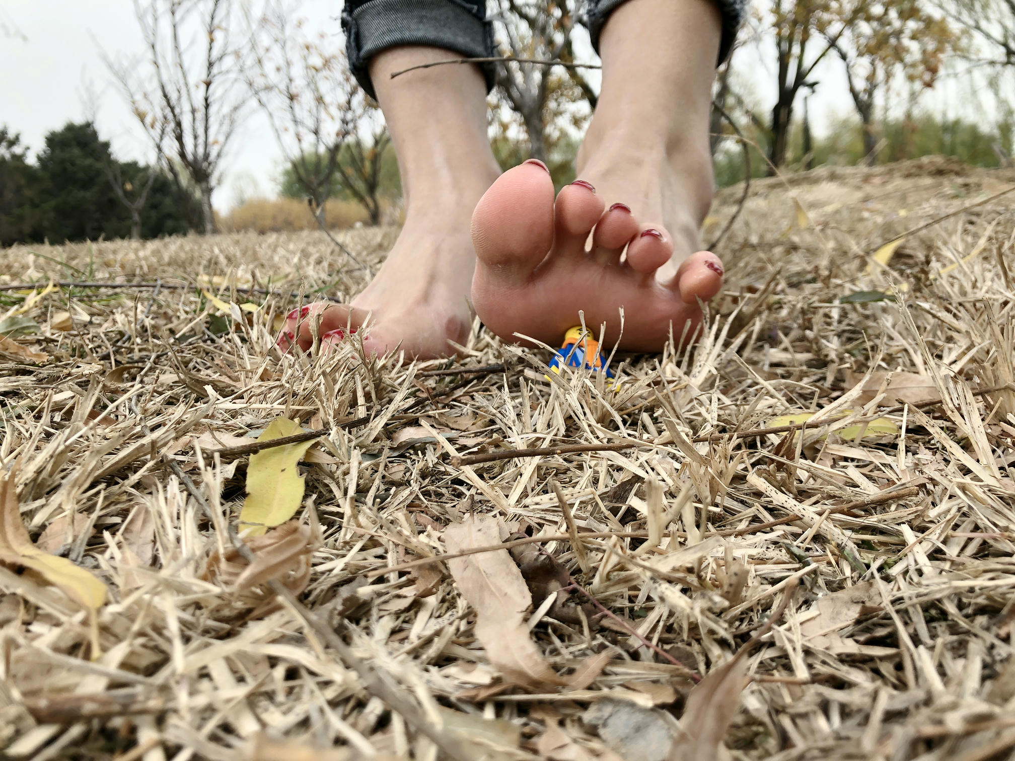 安乔乔 NO.010 户外足秀 [129P+760M]_第4集