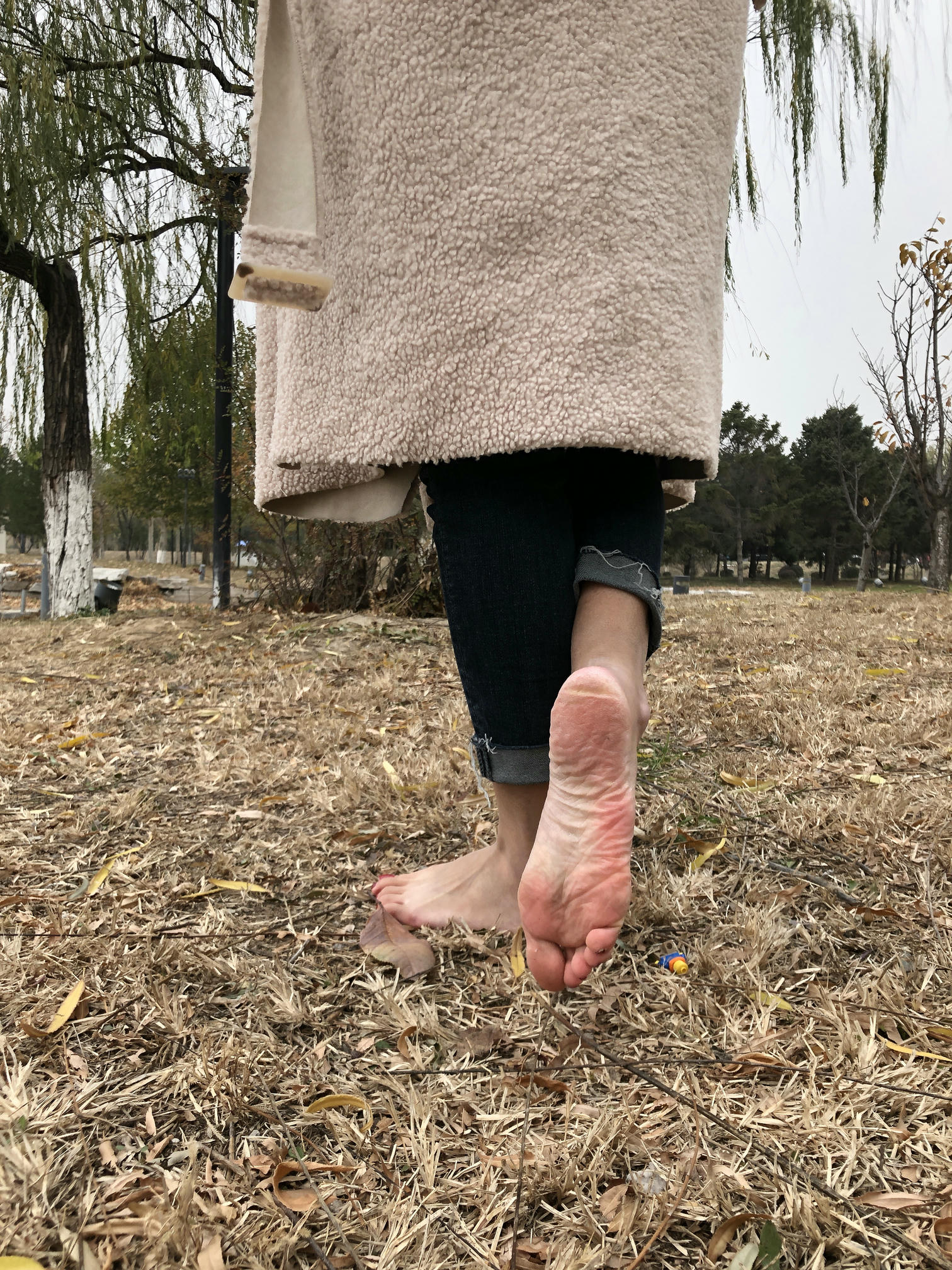 安乔乔 NO.010 户外足秀 [129P+760M]_第5集