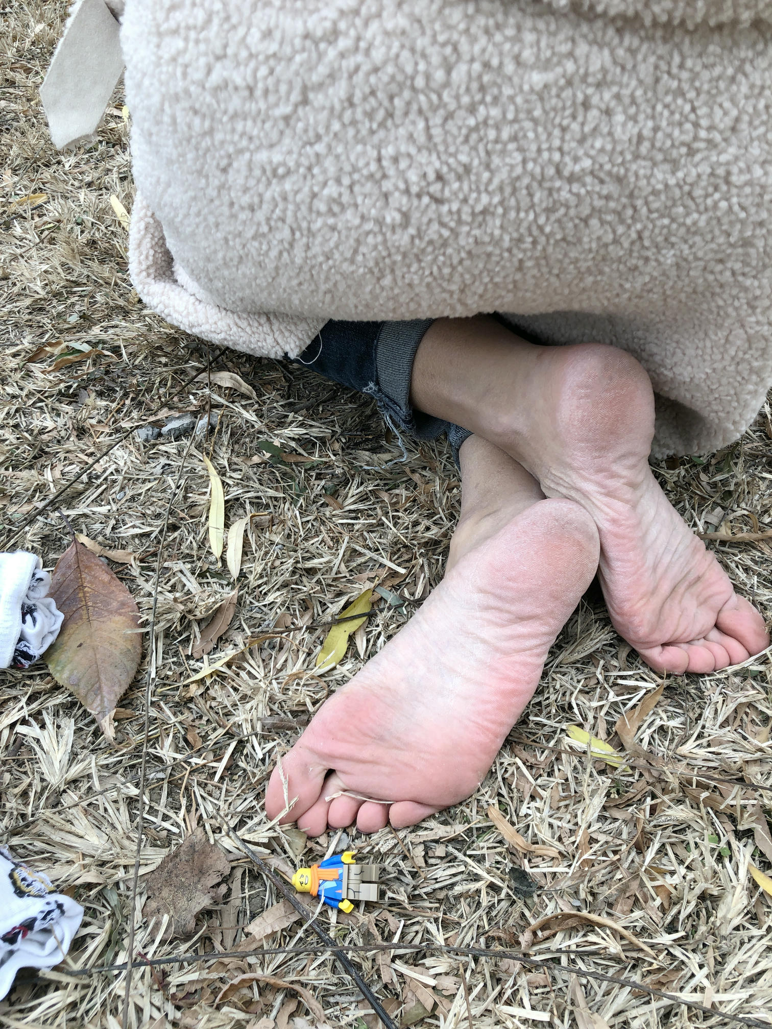 安乔乔 NO.010 户外足秀 [129P+760M]_第5集