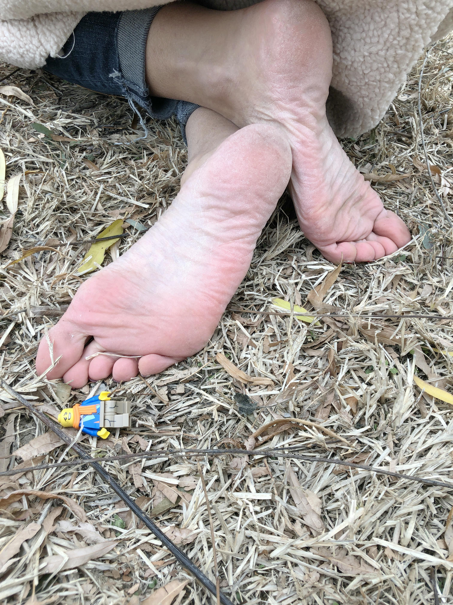 安乔乔 NO.010 户外足秀 [129P+760M]_第5集