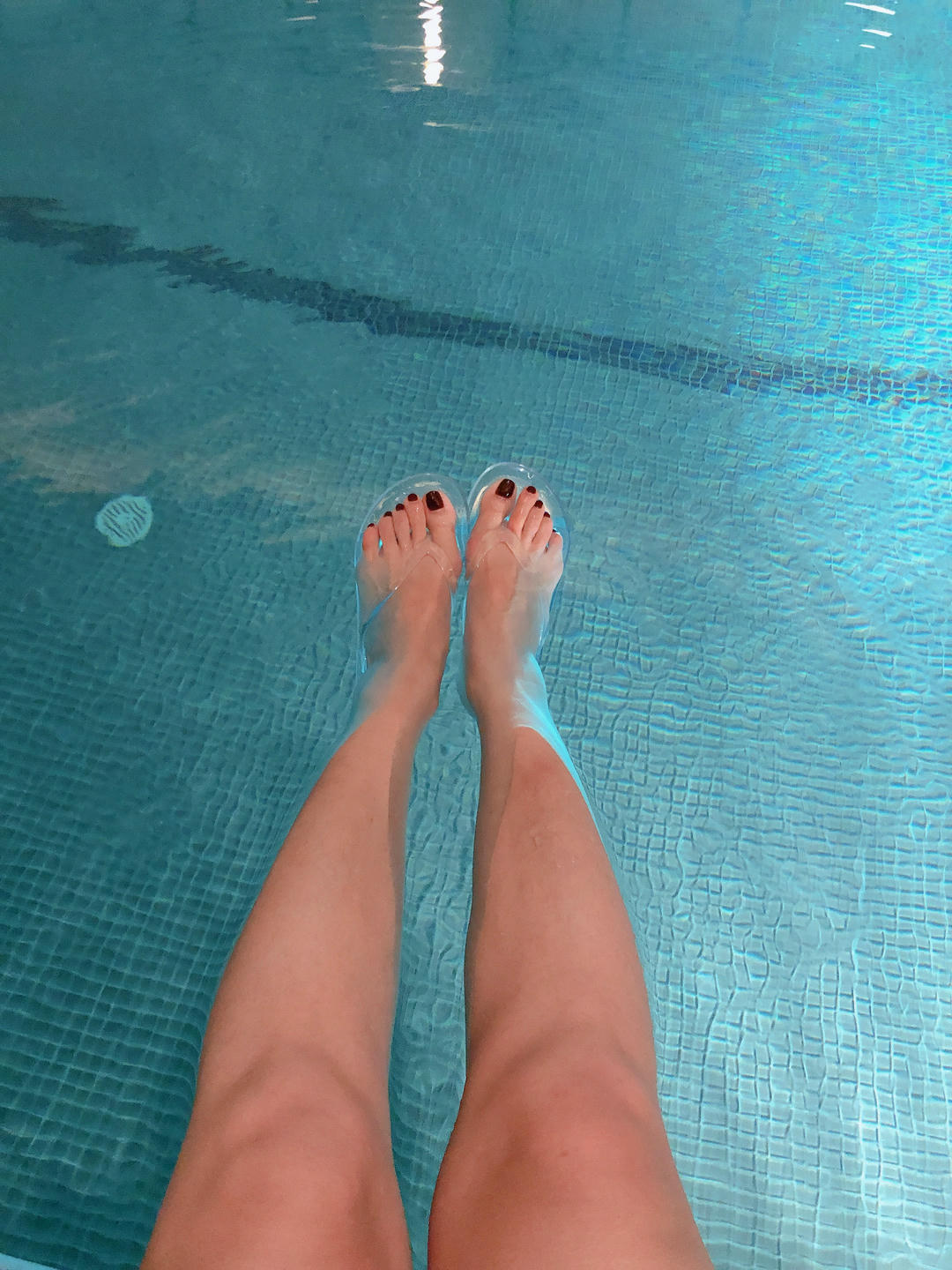 安乔乔 NO.012 泳池足秀 [140P+313M]_第2集