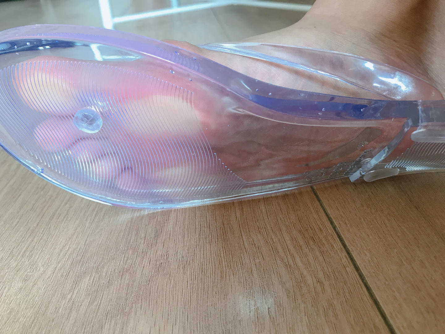 安乔乔 NO.012 泳池足秀 [140P+313M]_第5集