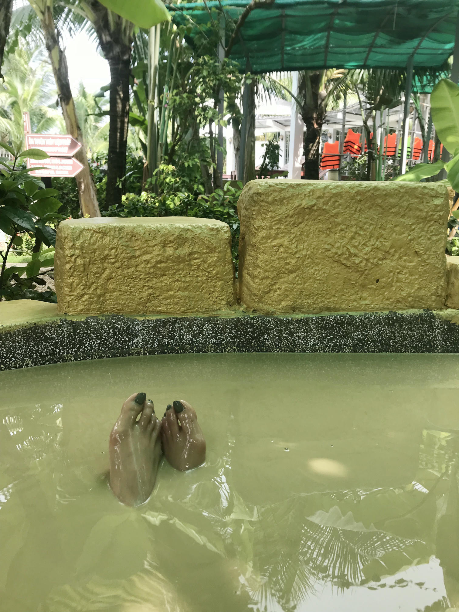 安乔乔 NO.014 泥浆浴 [97P+365M]_第1集