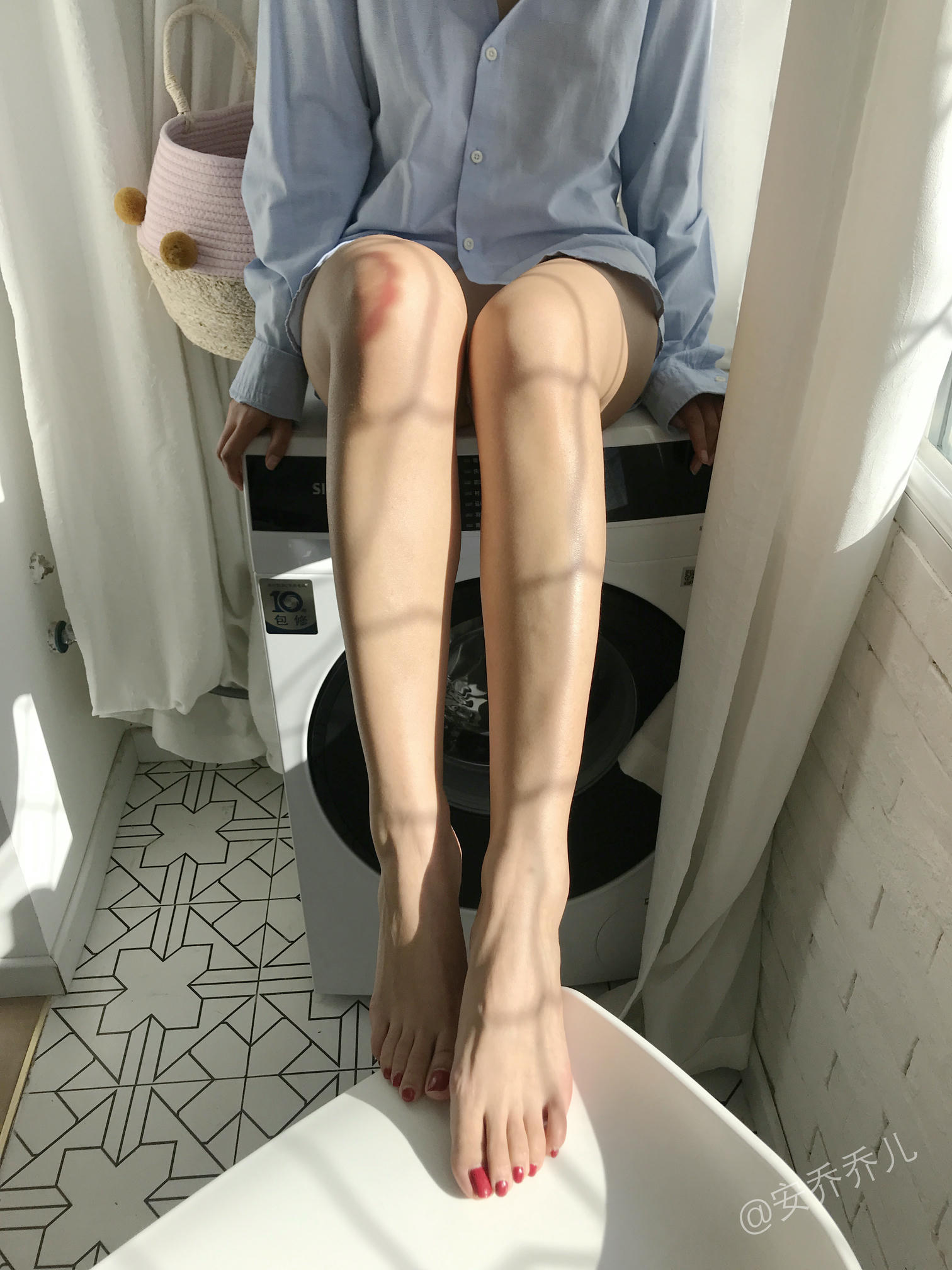 安乔乔 NO.016 阳台洗衣房 [104P+476M]_第1集