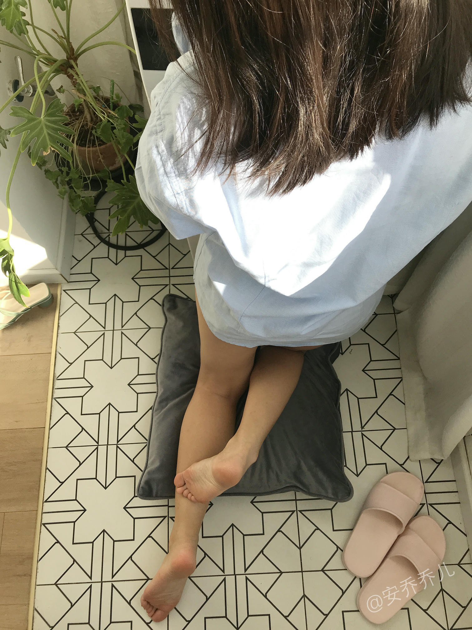 安乔乔 NO.016 阳台洗衣房 [104P+476M]_第3集