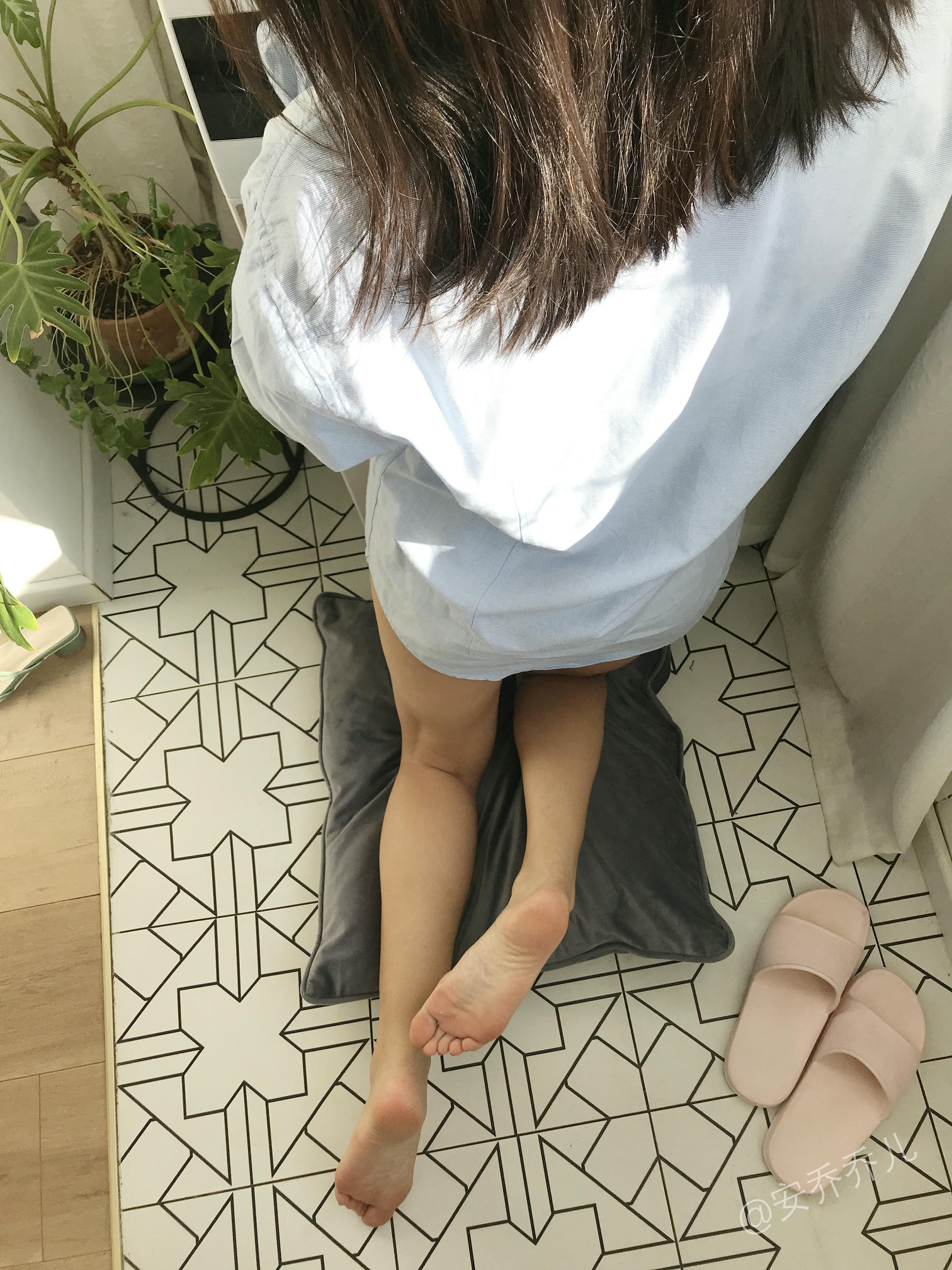 安乔乔 NO.016 阳台洗衣房 [104P+476M]_第4集