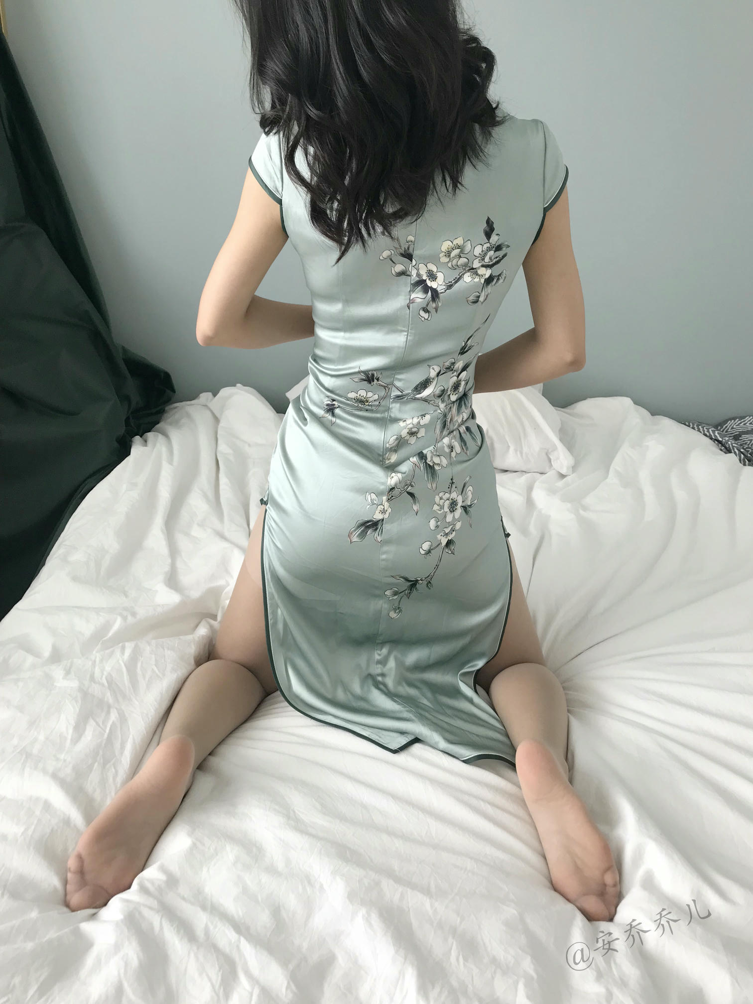 安乔乔 NO.017 旗袍肉丝 [110P+407M]_第2集