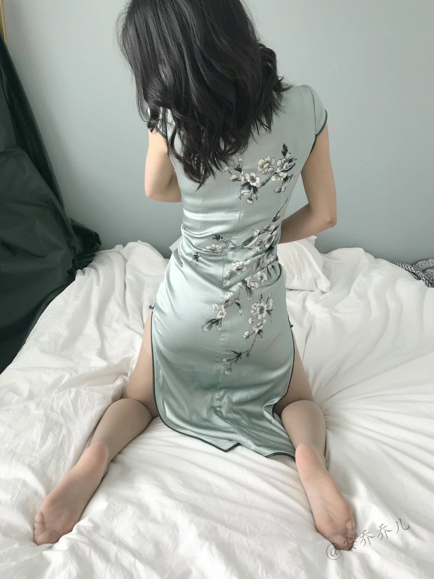 安乔乔 NO.017 旗袍肉丝 [110P+407M]_第2集