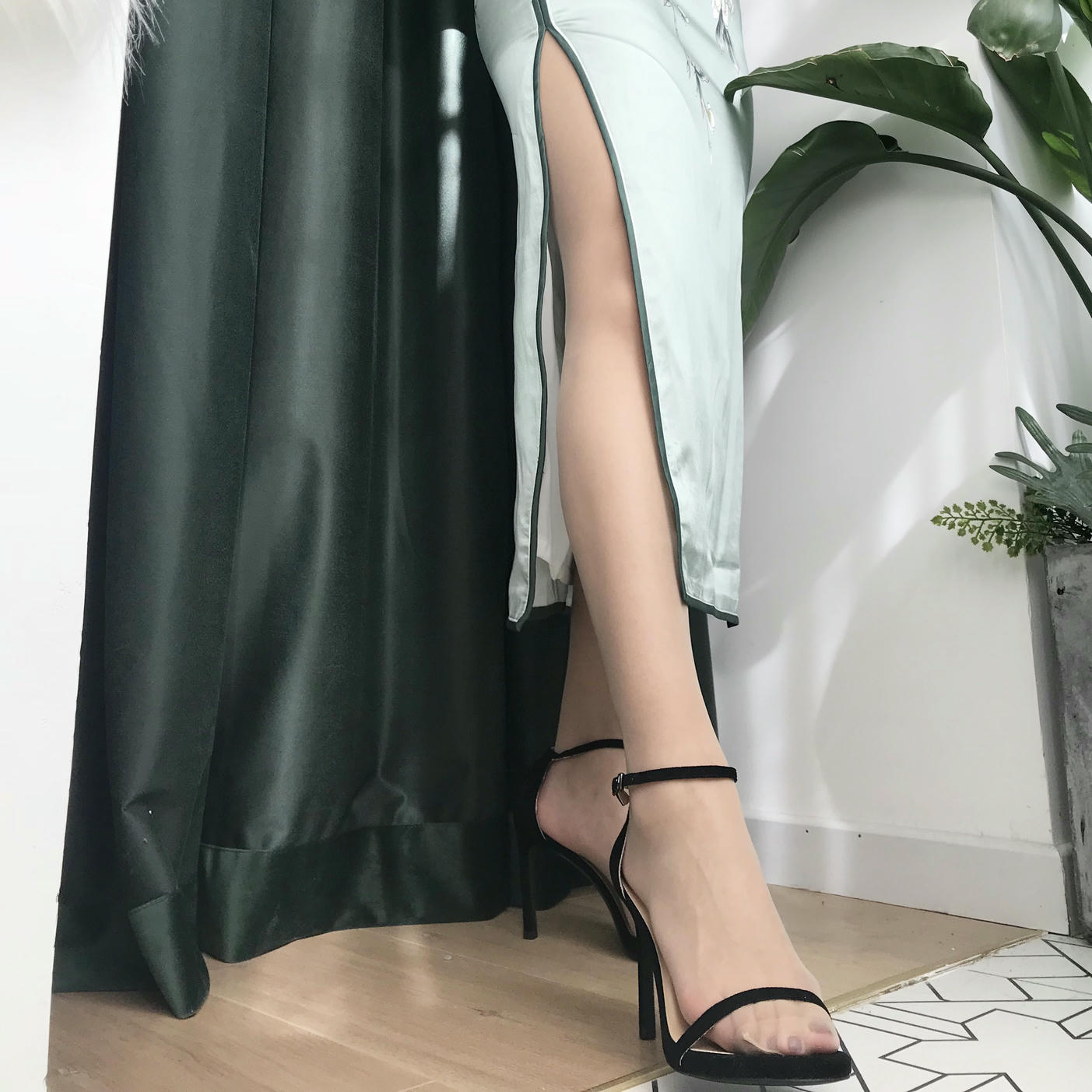 安乔乔 NO.017 旗袍肉丝 [110P+407M]_第1集