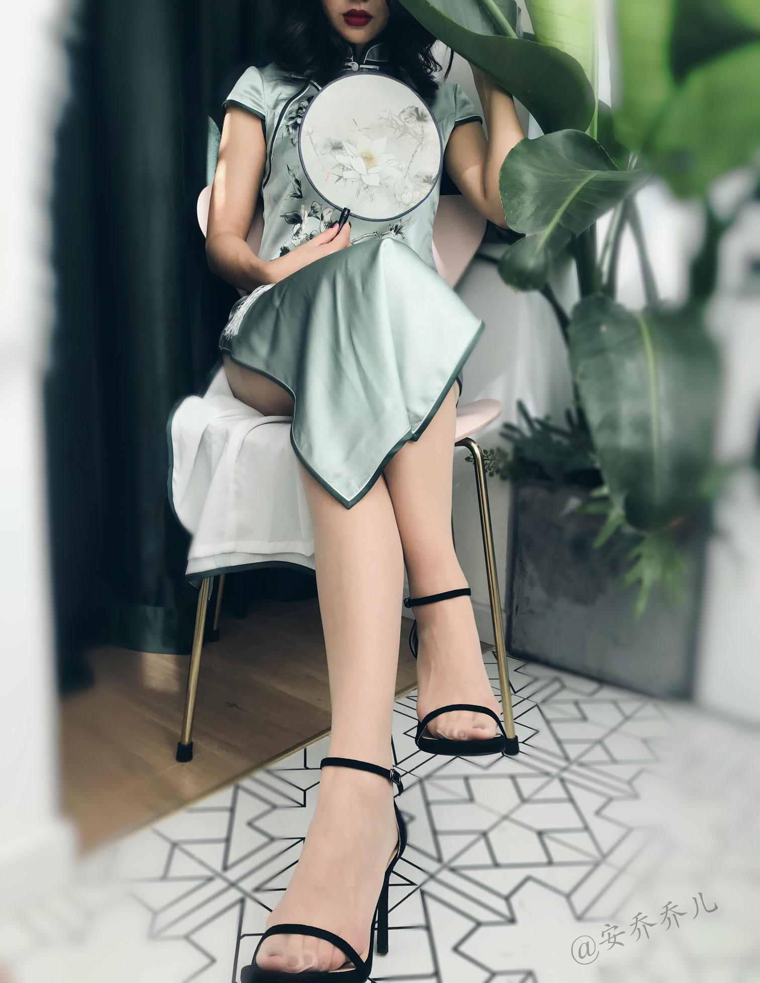 安乔乔 NO.017 旗袍肉丝 [110P+407M]_第4集