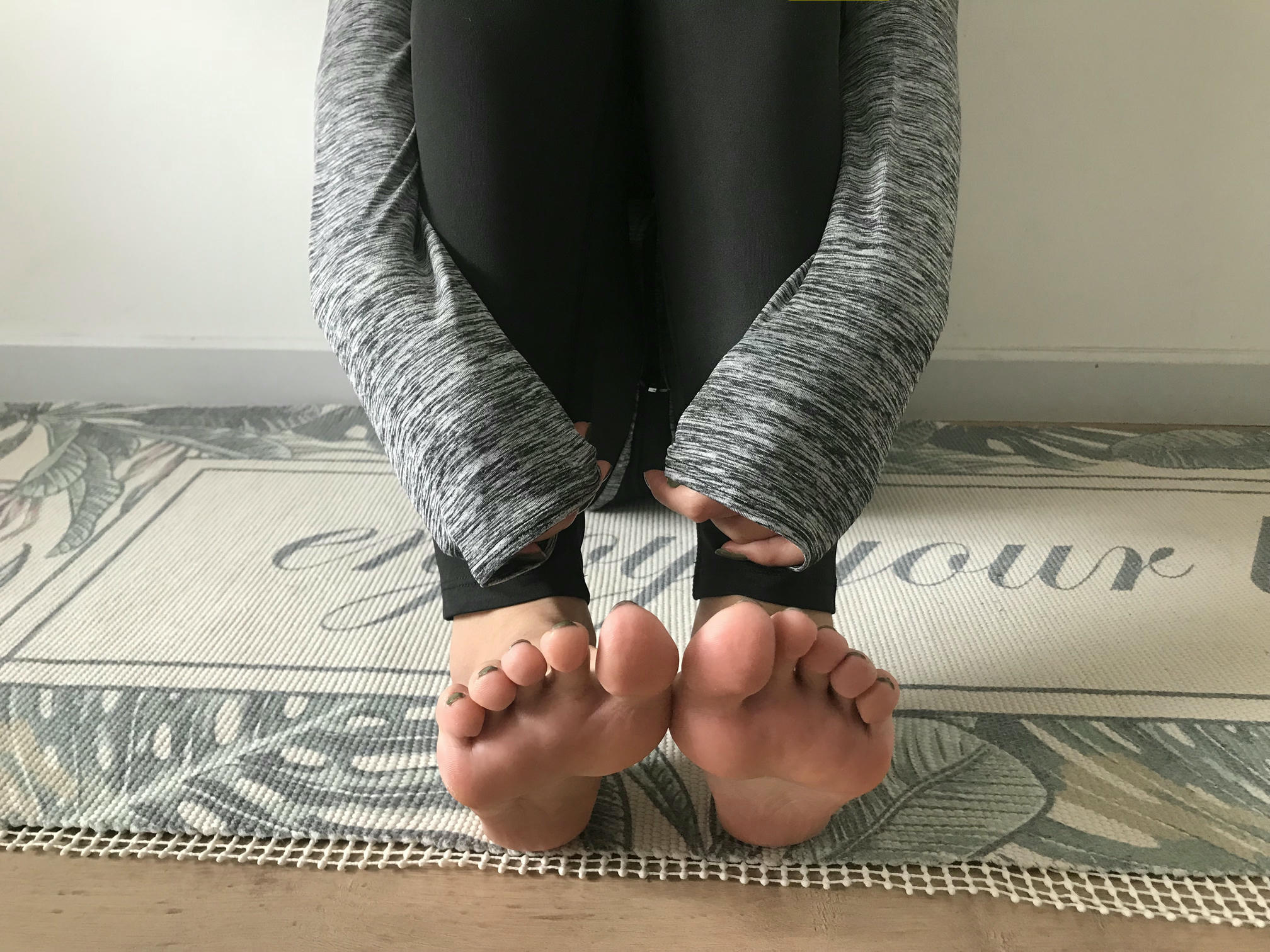 安乔乔 NO.019 健身房白袜 [135P+468M]_第1集