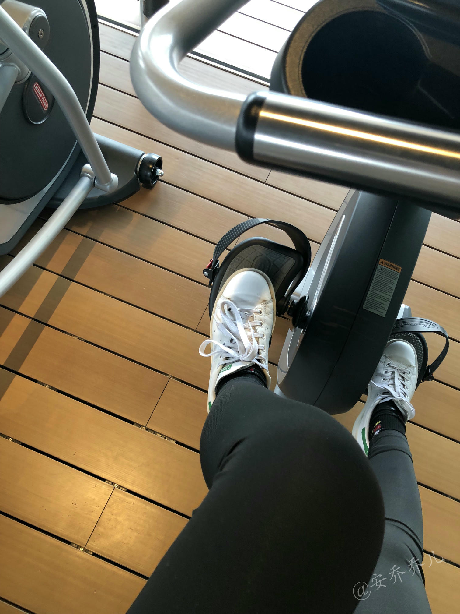 安乔乔 NO.019 健身房白袜 [135P+468M]_第7集