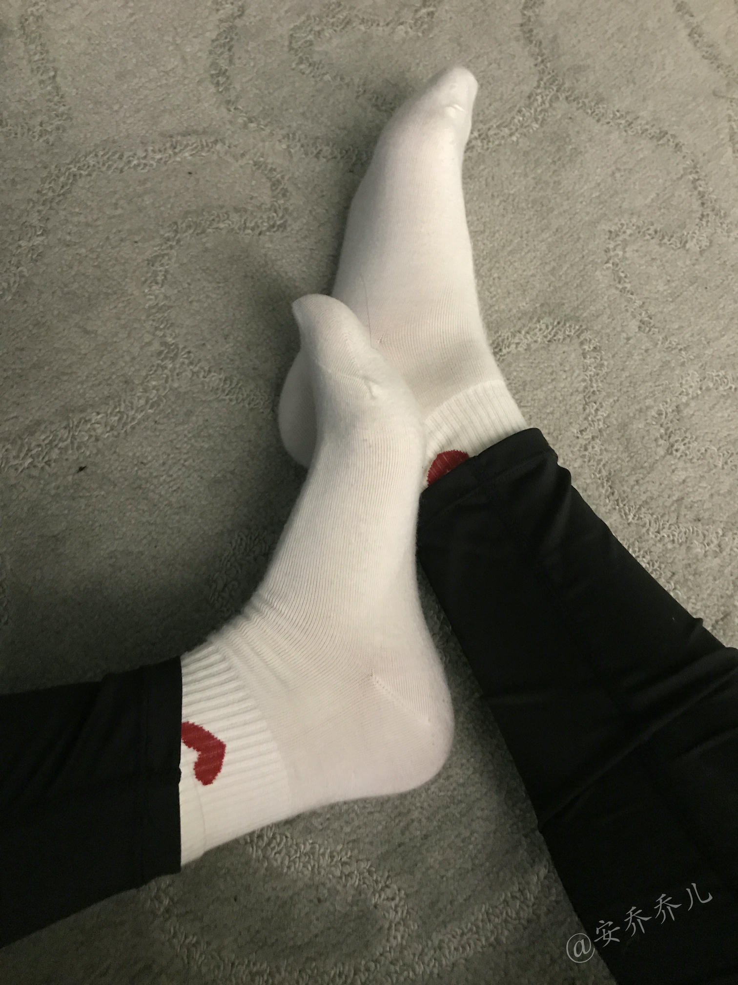 安乔乔 NO.019 健身房白袜 [135P+468M]_第1集