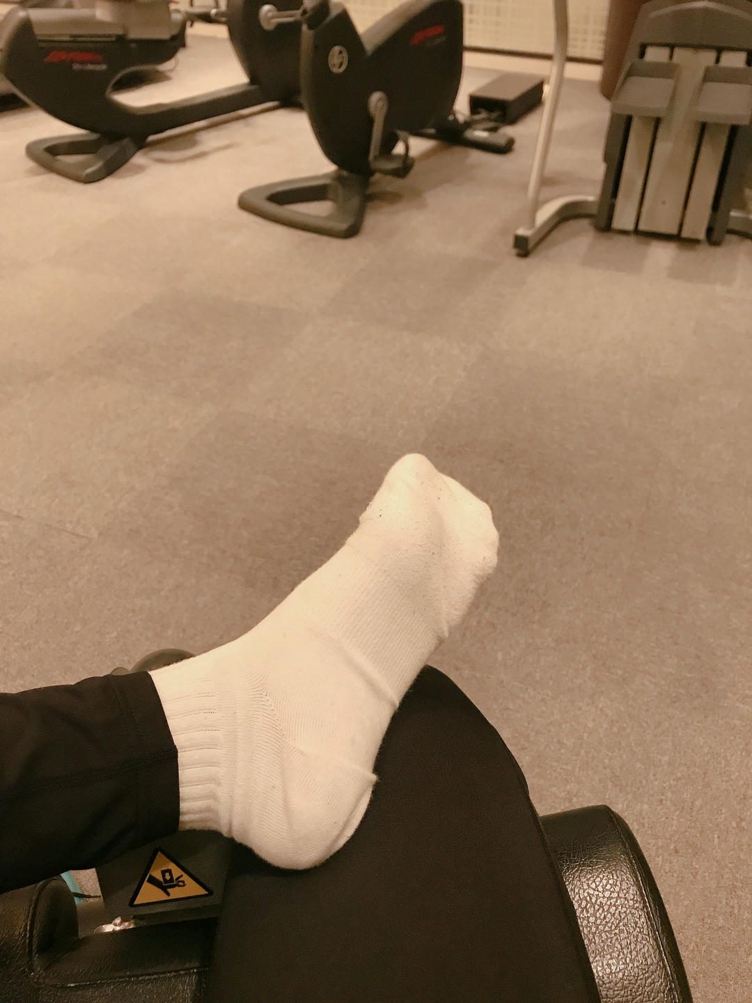 安乔乔 NO.019 健身房白袜 [135P+468M]_第4集