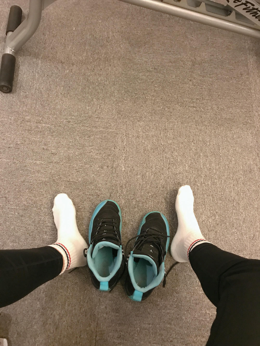 安乔乔 NO.019 健身房白袜 [135P+468M]_第5集