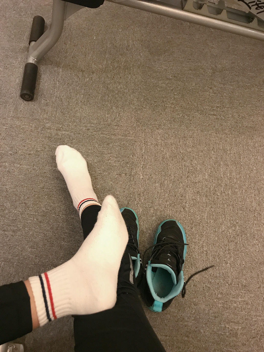 安乔乔 NO.019 健身房白袜 [135P+468M]_第5集