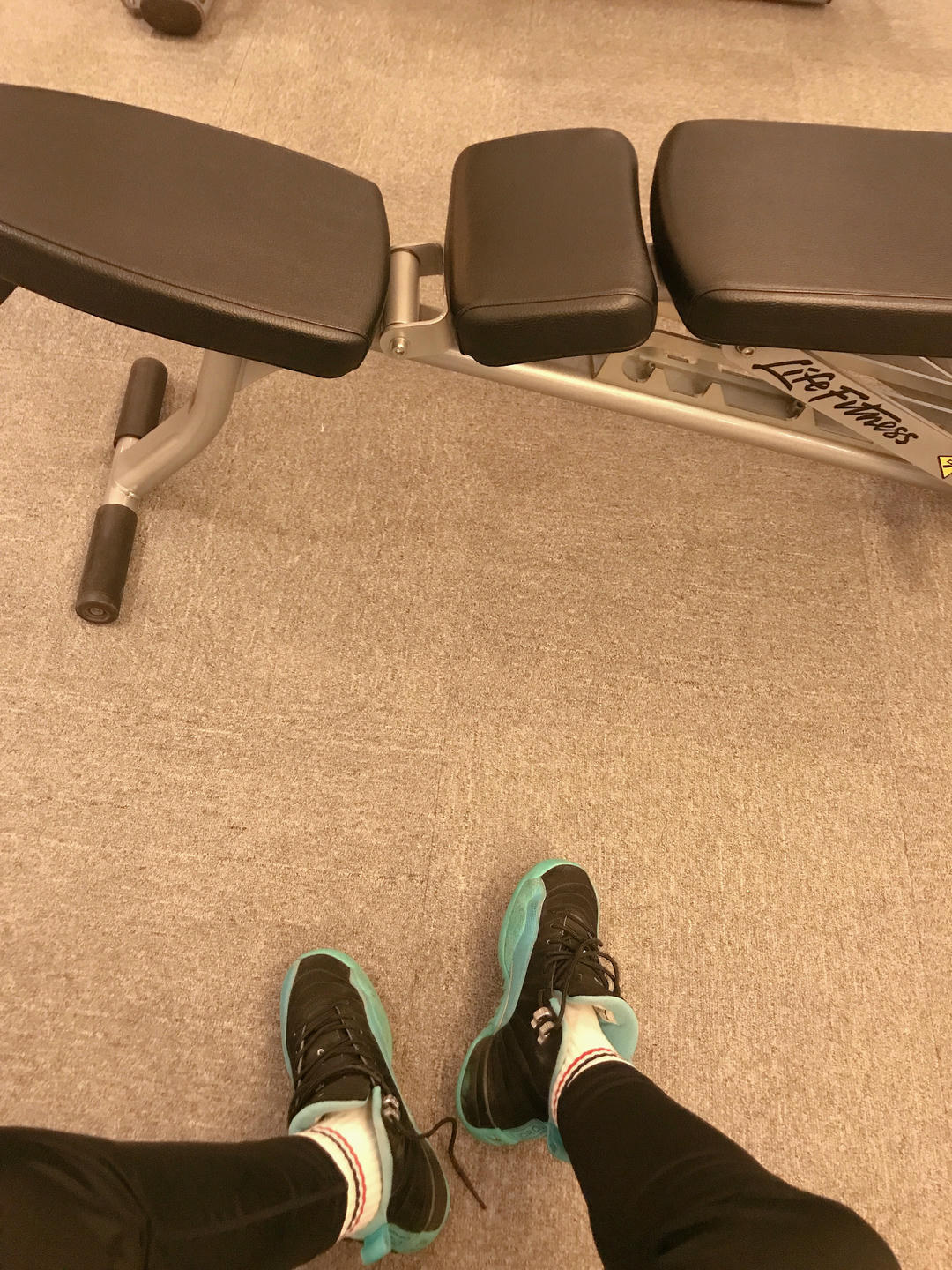 安乔乔 NO.019 健身房白袜 [135P+468M]_第5集