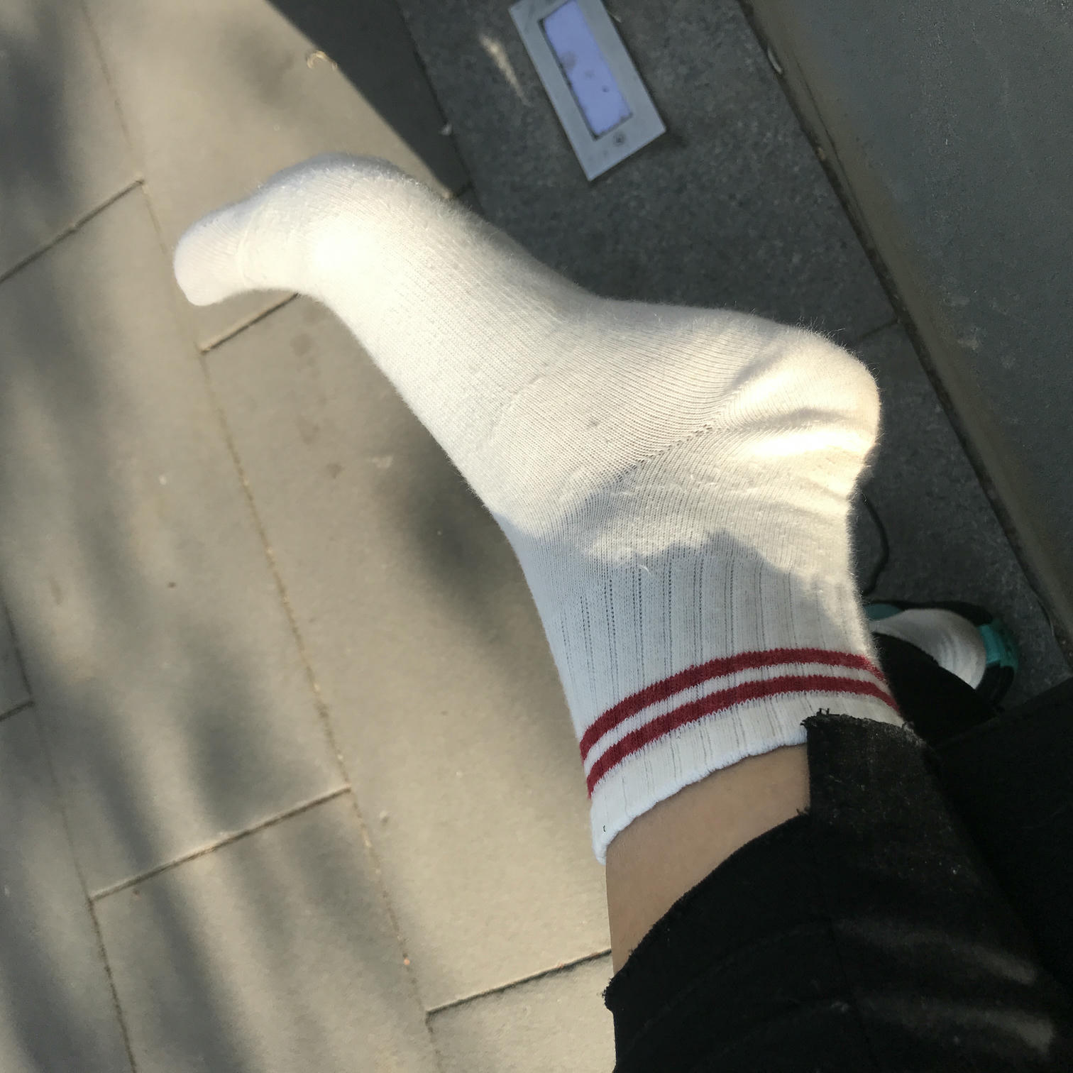 安乔乔 NO.002 户外露脚脚 [104P+304M]_第2集