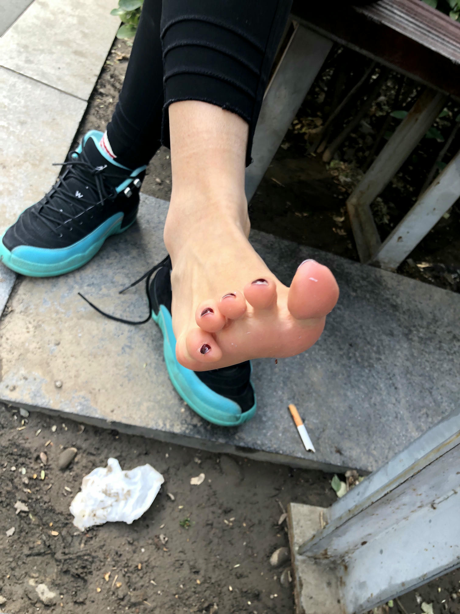 安乔乔 NO.002 户外露脚脚 [104P+304M]_第2集