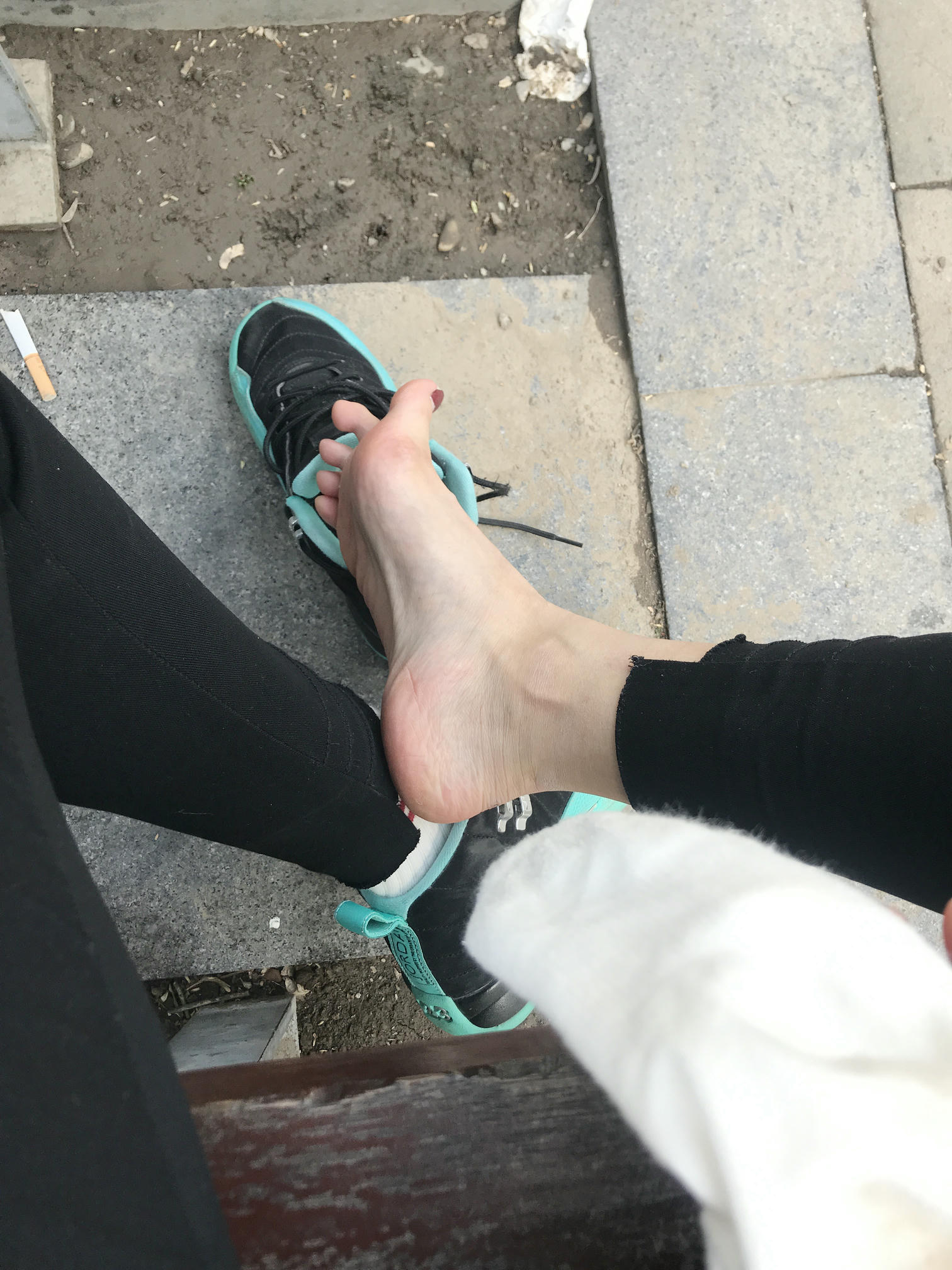 安乔乔 NO.002 户外露脚脚 [104P+304M]_第3集