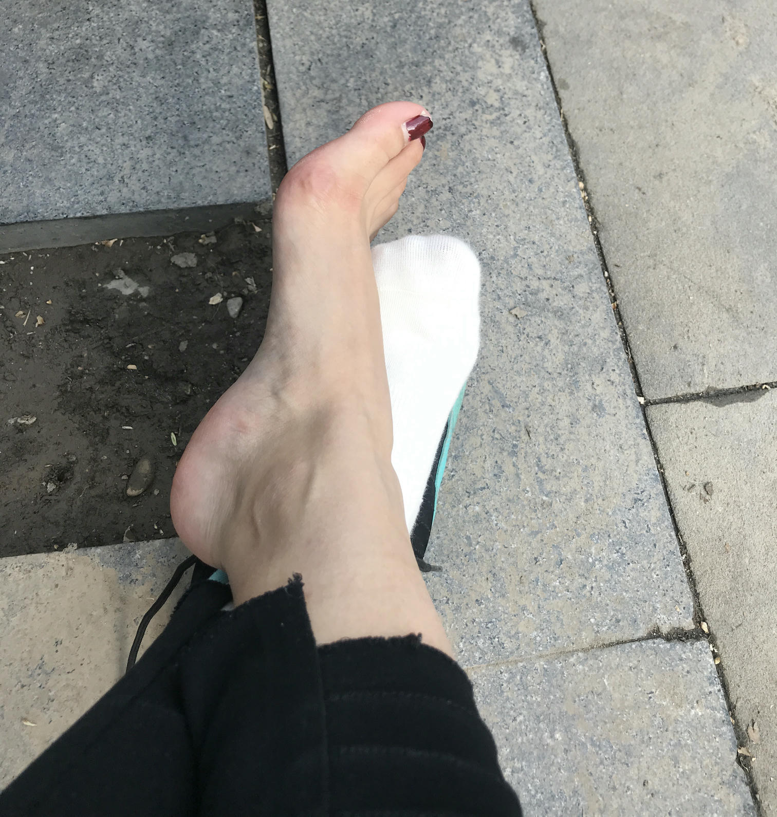 安乔乔 NO.002 户外露脚脚 [104P+304M]_第3集