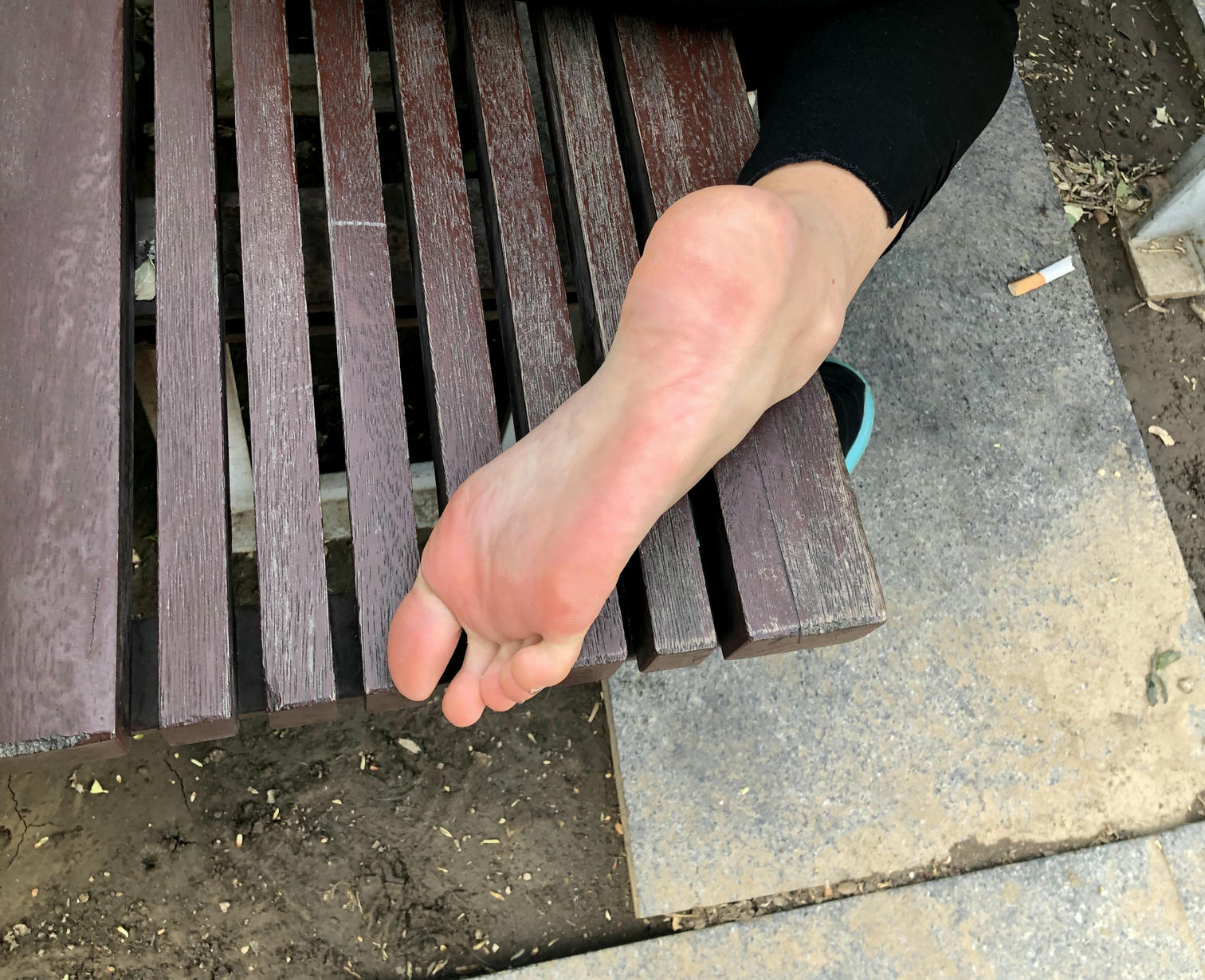 安乔乔 NO.002 户外露脚脚 [104P+304M]_第3集