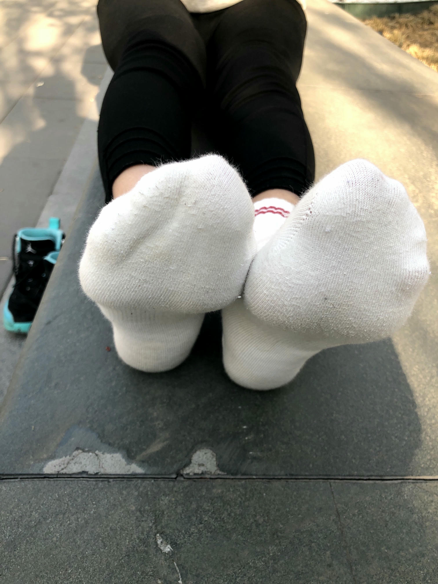 安乔乔 NO.002 户外露脚脚 [104P+304M]_第4集