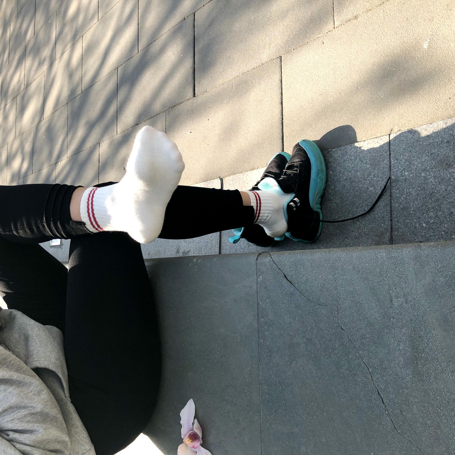 安乔乔 NO.002 户外露脚脚 [104P+304M]_第5集