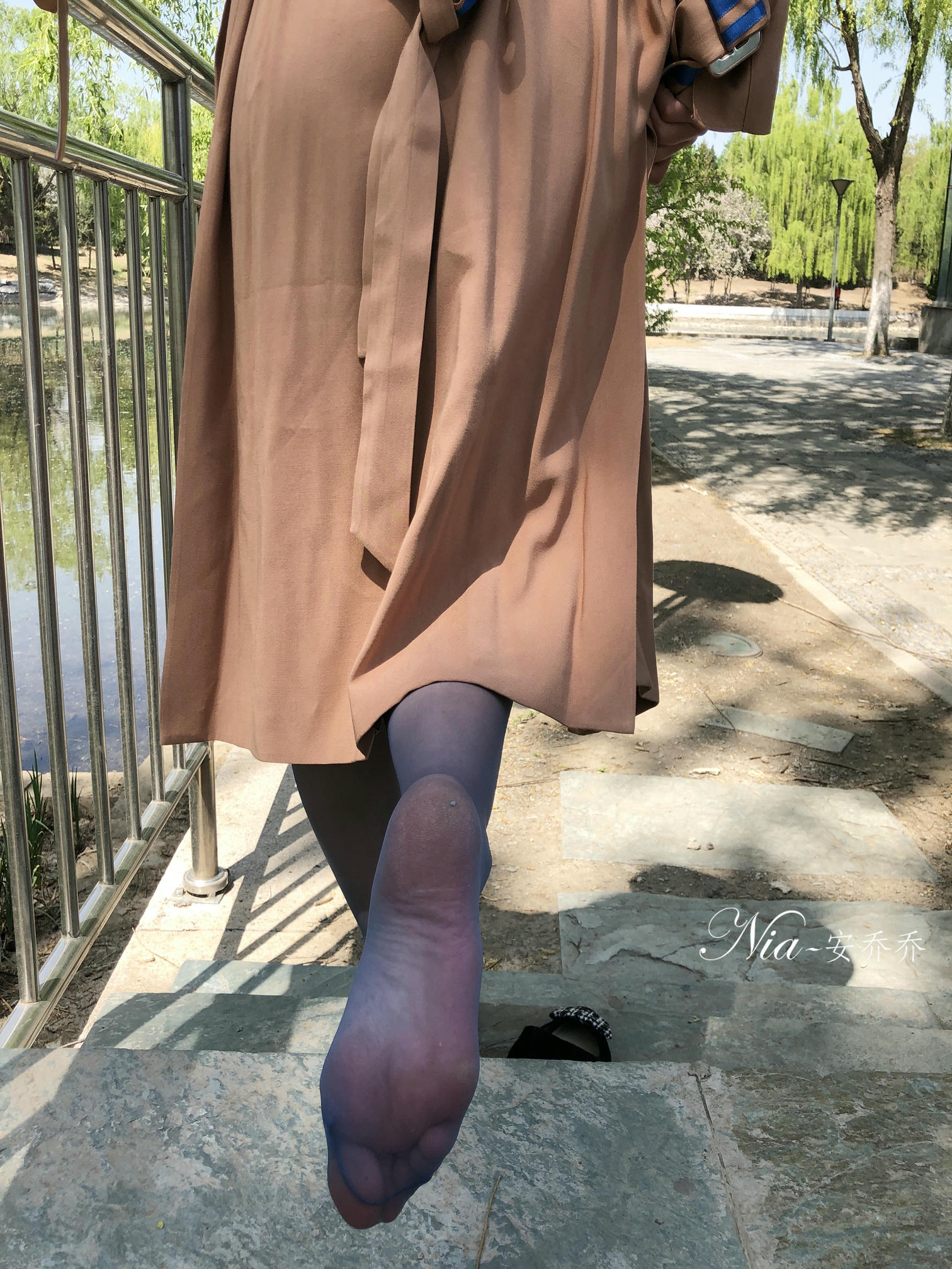 安乔乔 NO.021 不小心被发现了 [118P+723M]_第1集