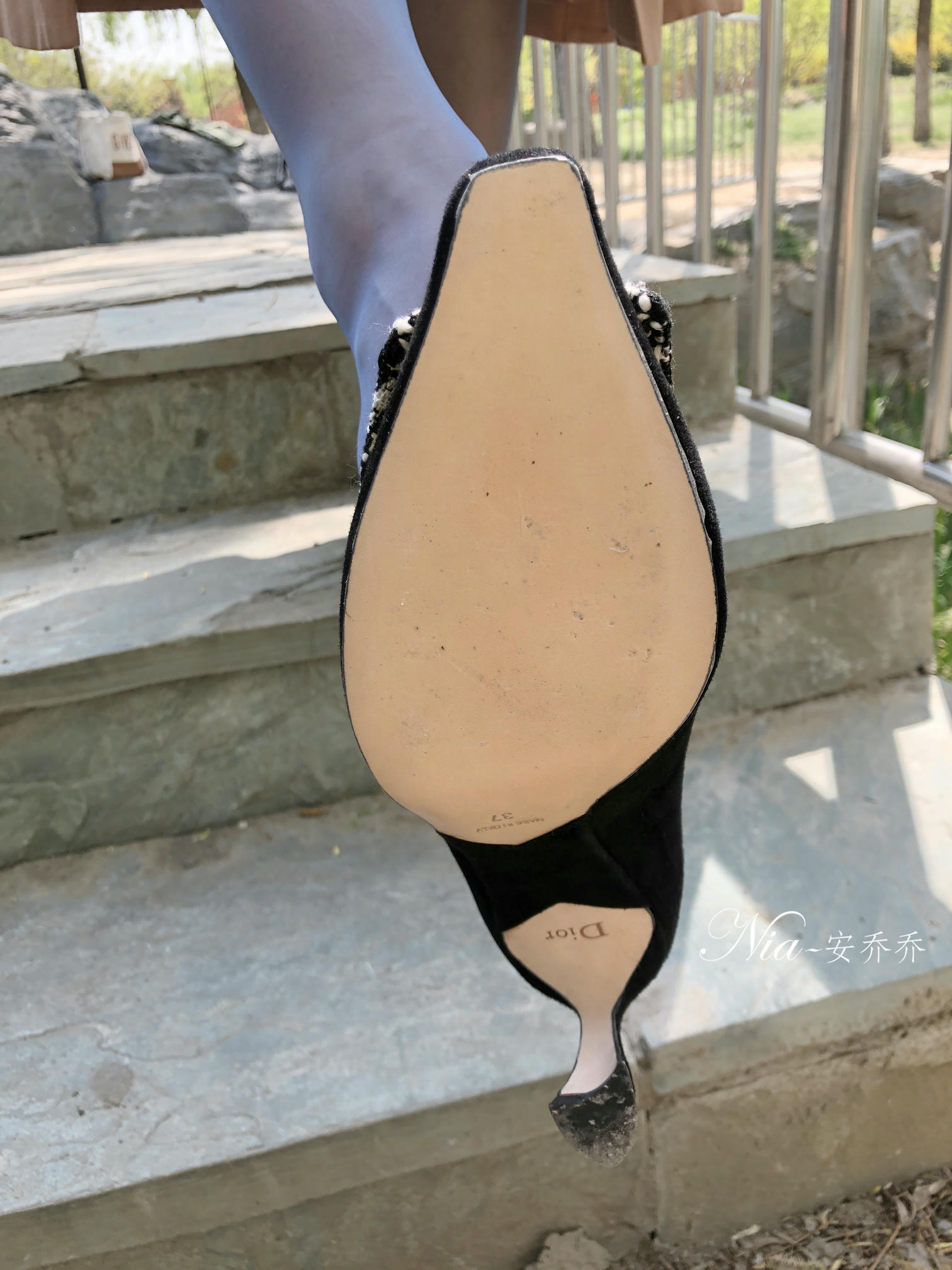 安乔乔 NO.021 不小心被发现了 [118P+723M]_第1集