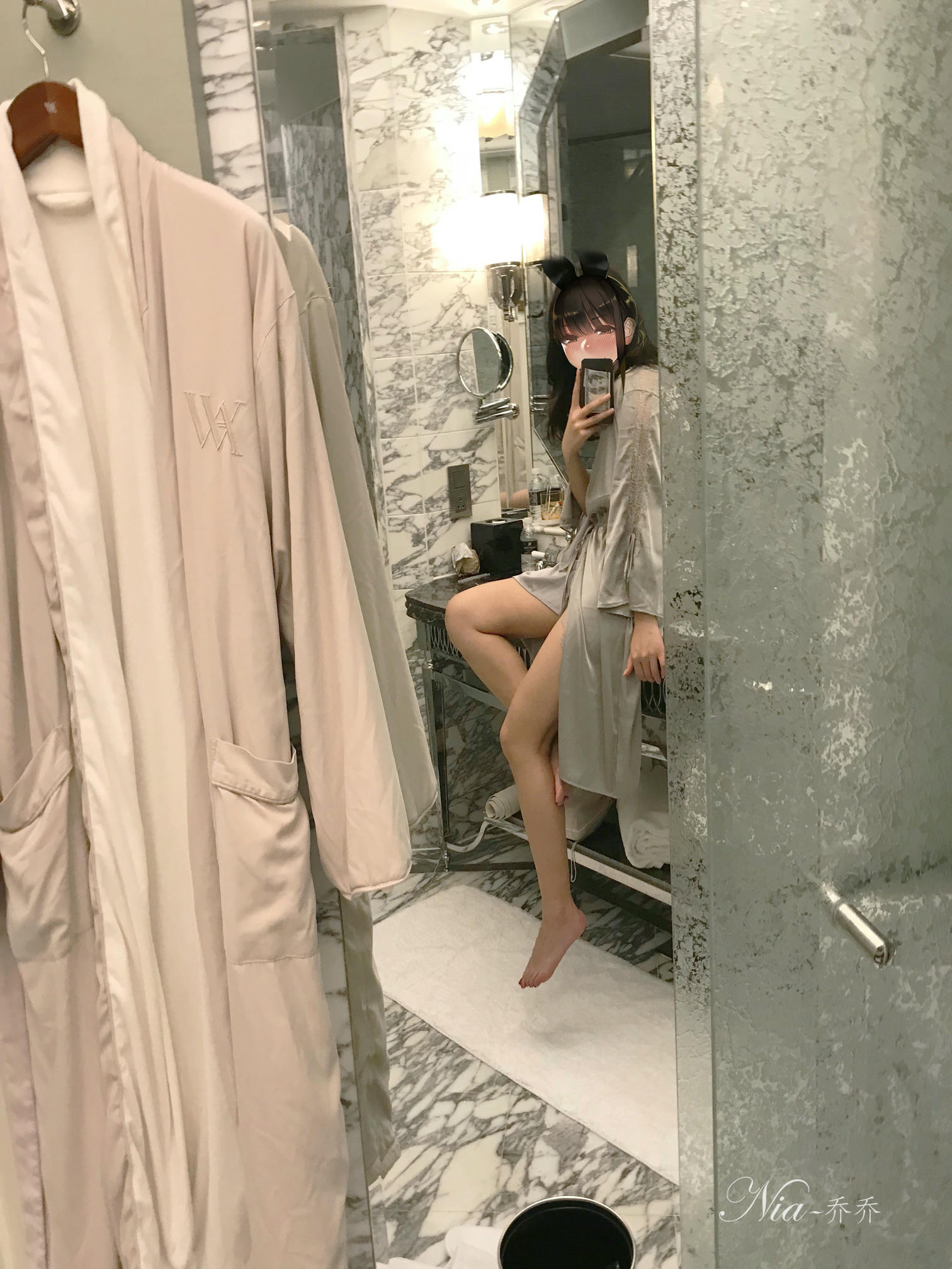 安乔乔 NO.022 酒店连衣裙 [113P+320M]_第1集