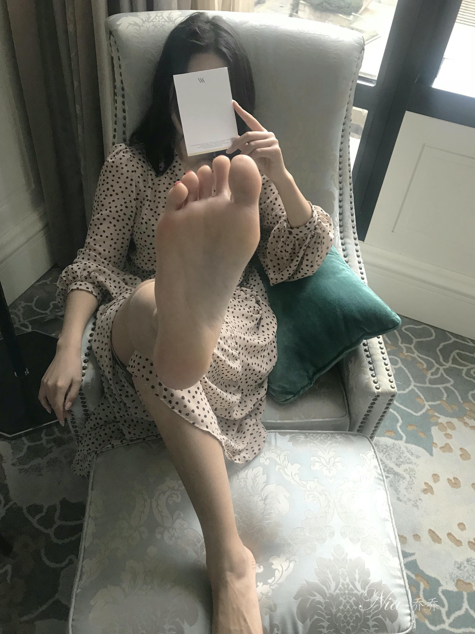 安乔乔 NO.022 酒店连衣裙 [113P+320M]_第1集