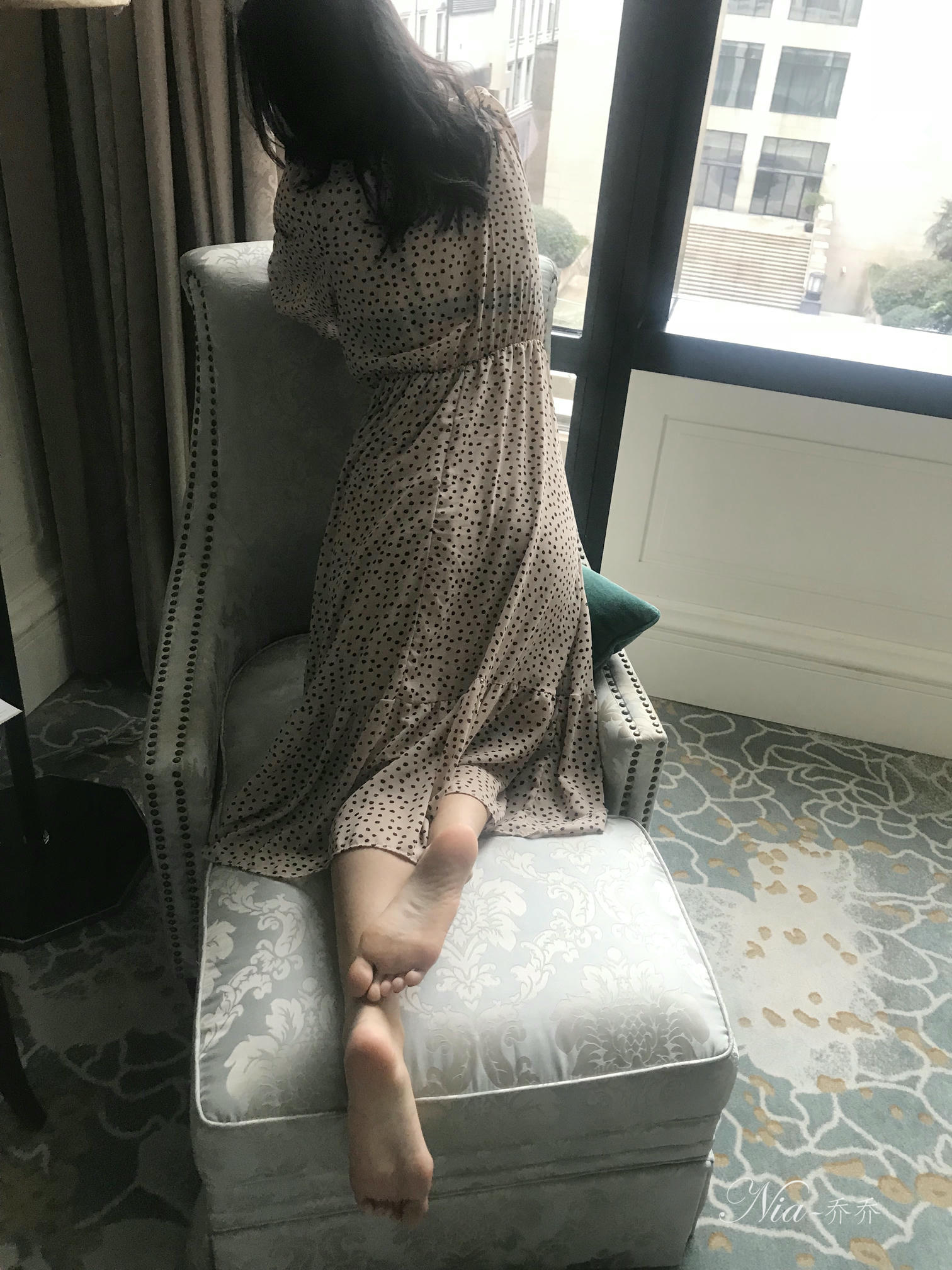 安乔乔 NO.022 酒店连衣裙 [113P+320M]_第2集