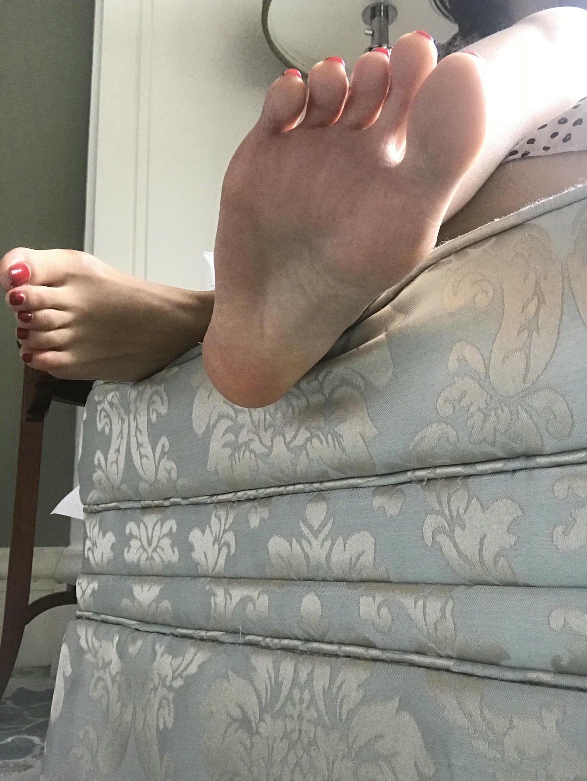 安乔乔 NO.022 酒店连衣裙 [113P+320M]_第2集