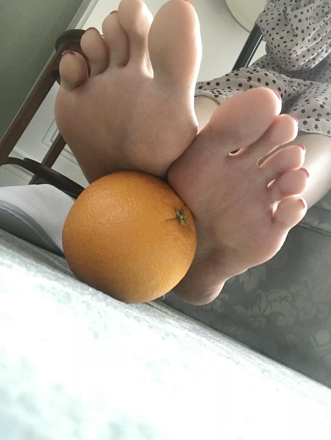 安乔乔 NO.022 酒店连衣裙 [113P+320M]_第2集