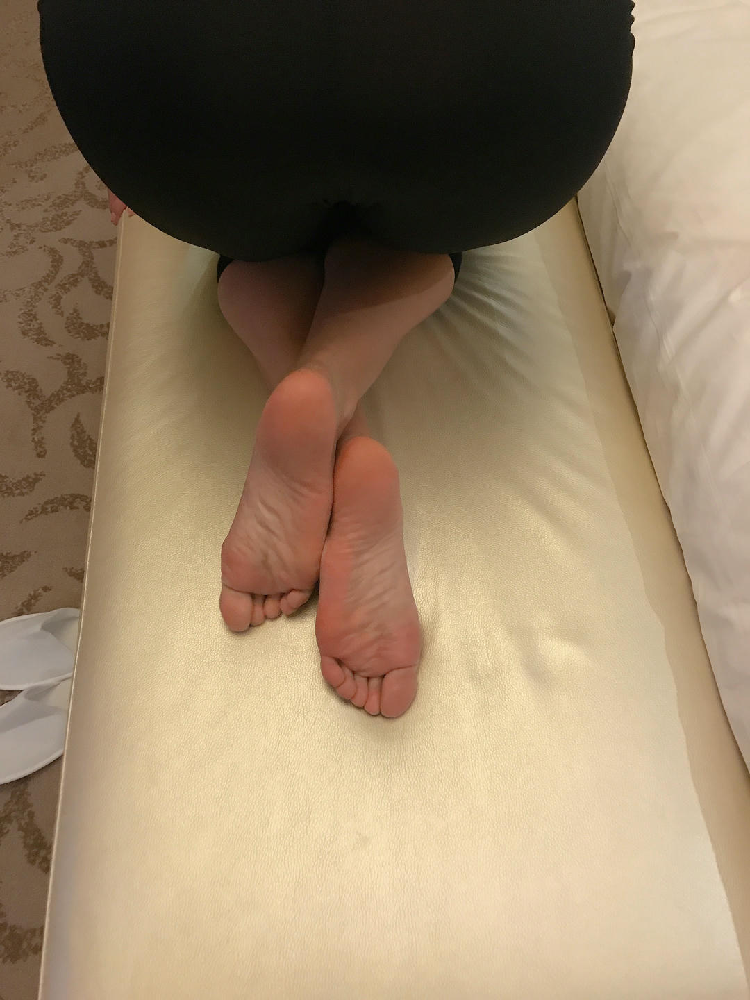 安乔乔 NO.022 酒店连衣裙 [113P+320M]_第3集