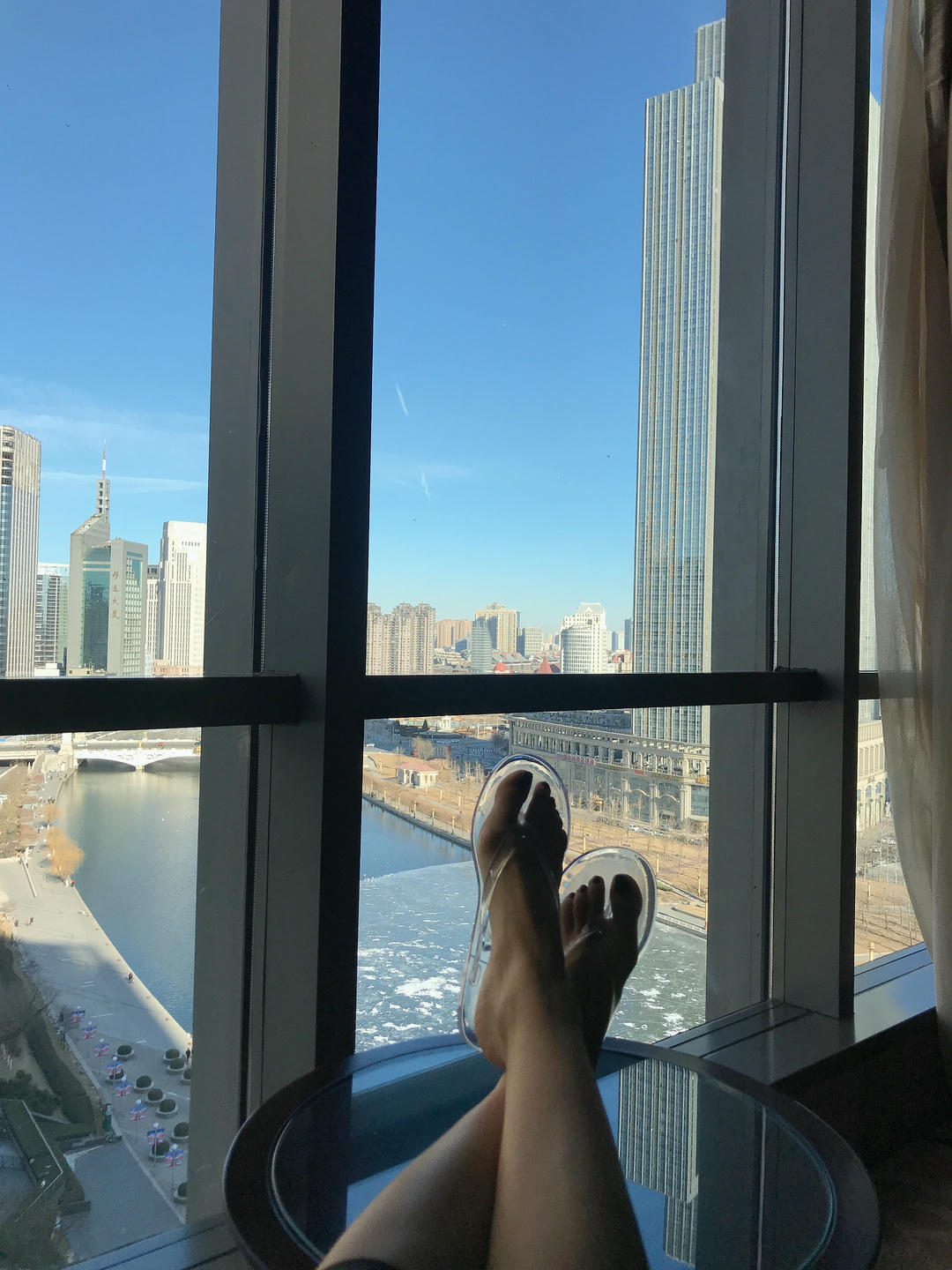 安乔乔 NO.022 酒店连衣裙 [113P+320M]_第3集