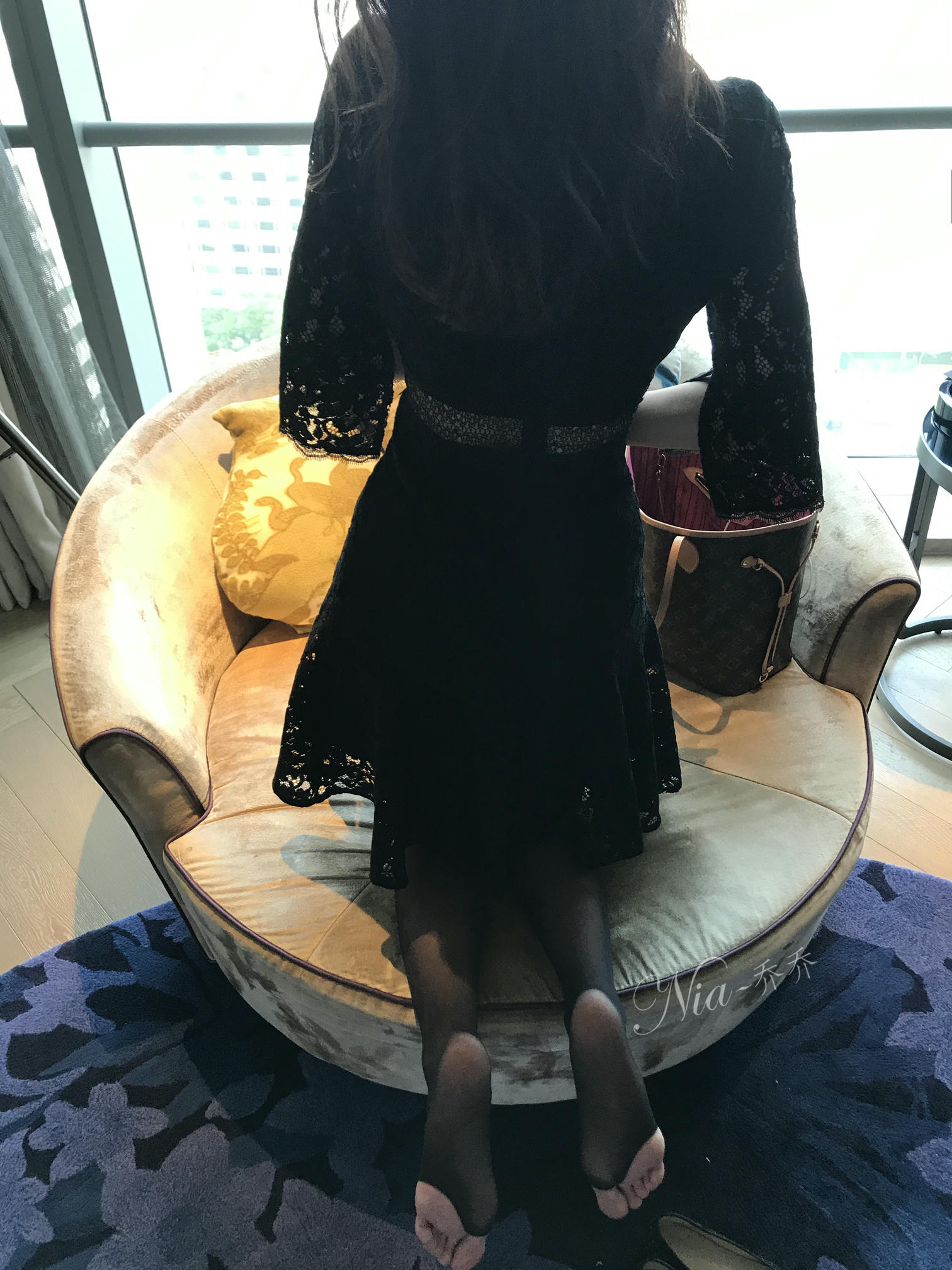 安乔乔 NO.023 出差刚到酒店呀 [118P+491M]_第1集