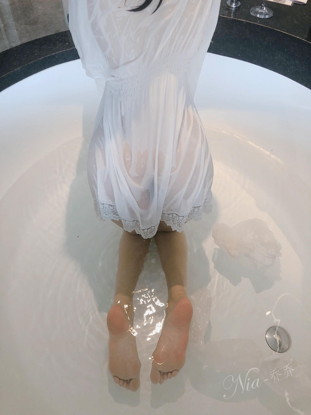 安乔乔 NO.024 美人出浴 [120P+295M]_第6集