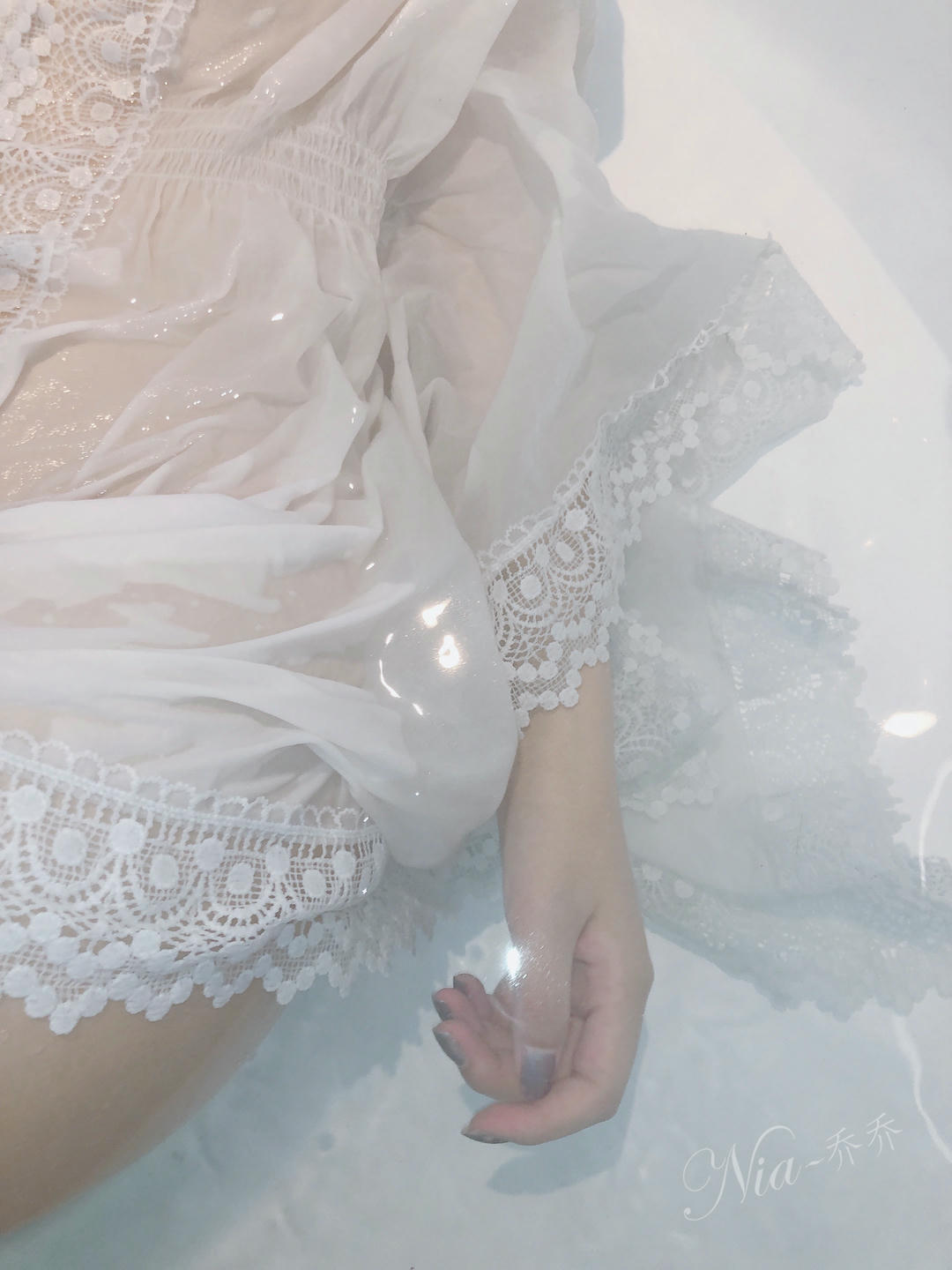 安乔乔 NO.024 美人出浴 [120P+295M]_第5集