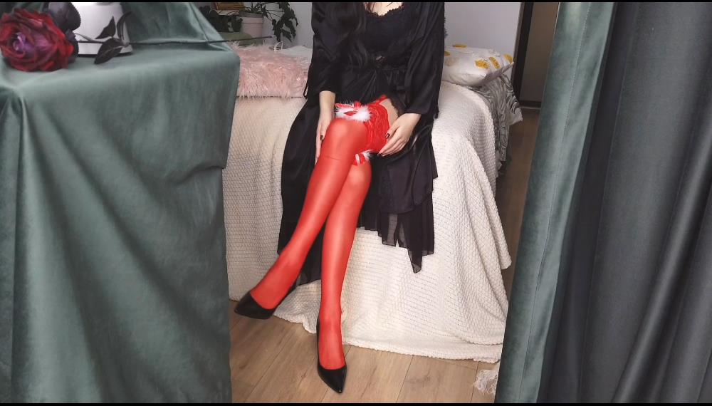 安乔乔 NO.035 睡衣红丝 [1V+1.31G]_第1集