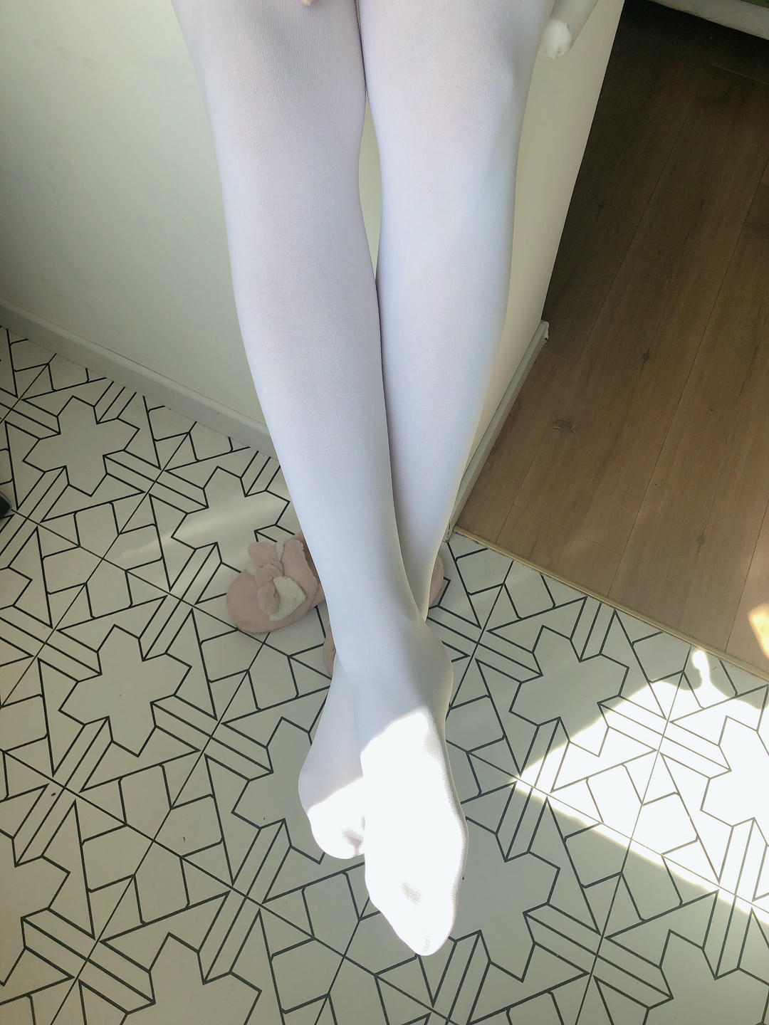 安乔乔 NO.004 白丝袜 [89P+209M]_第4集