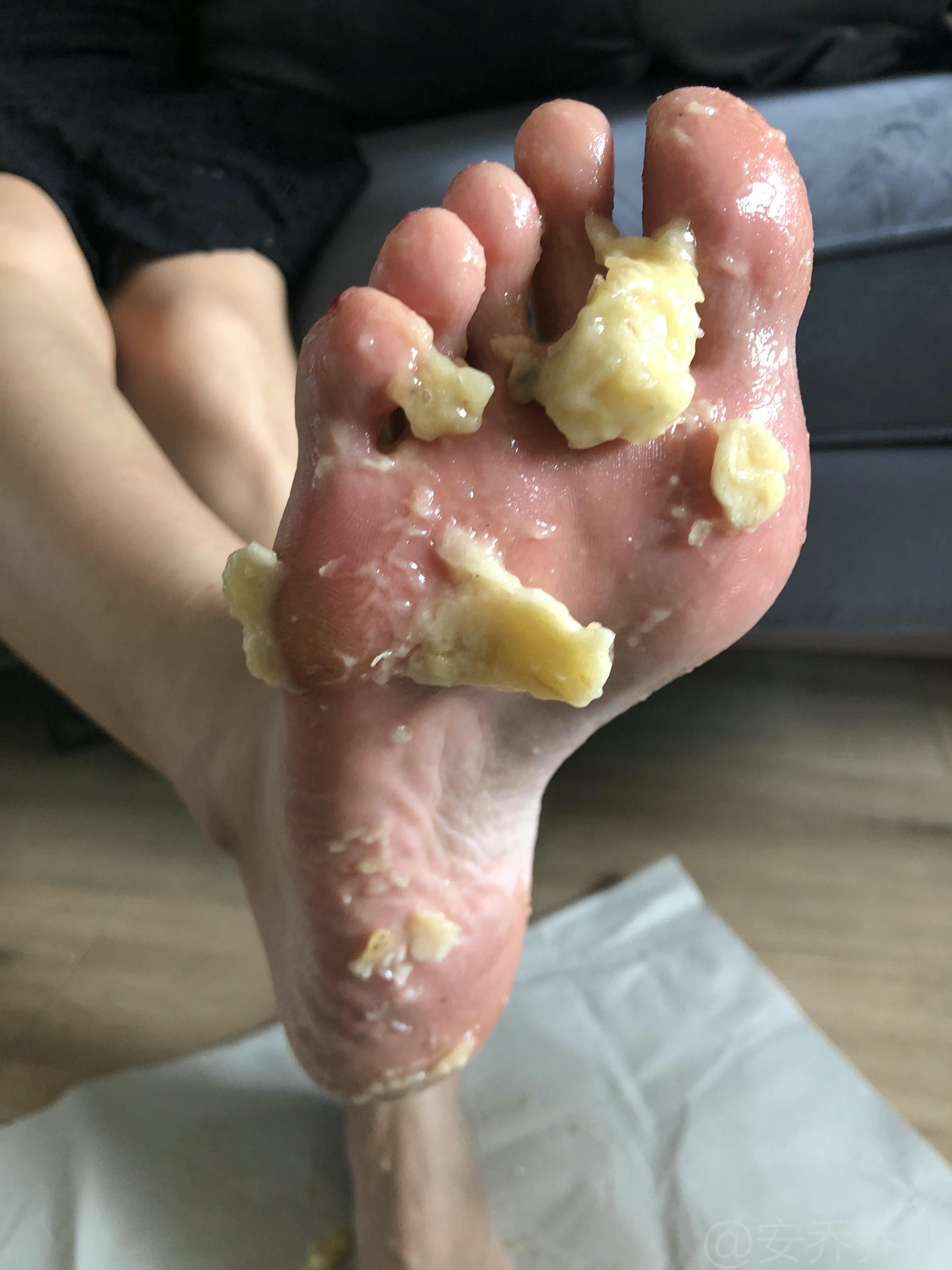 安乔乔 NO.009 踩香蕉 [134P+558M]_第7集