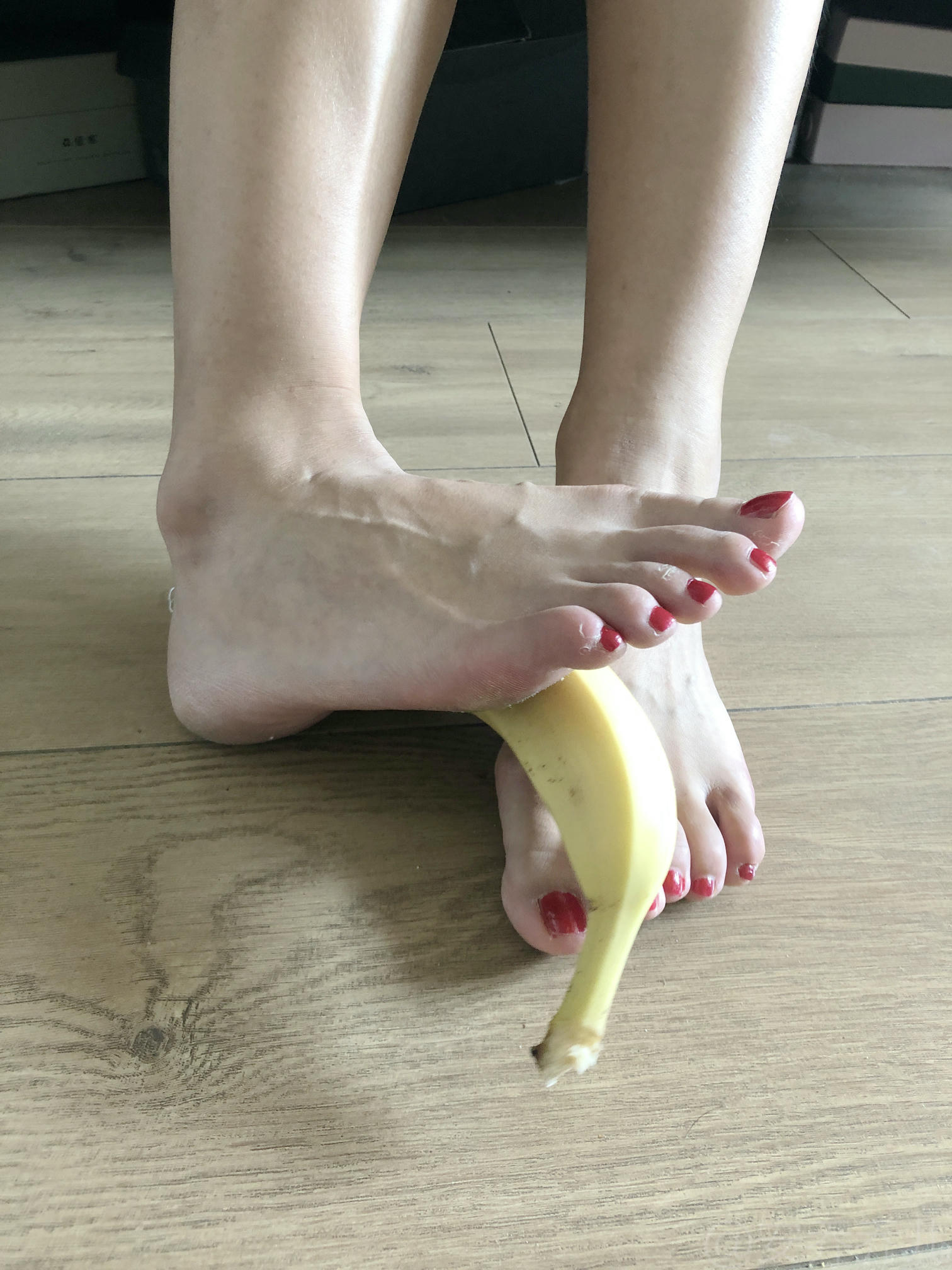 安乔乔 NO.009 踩香蕉 [134P+558M]_第1集