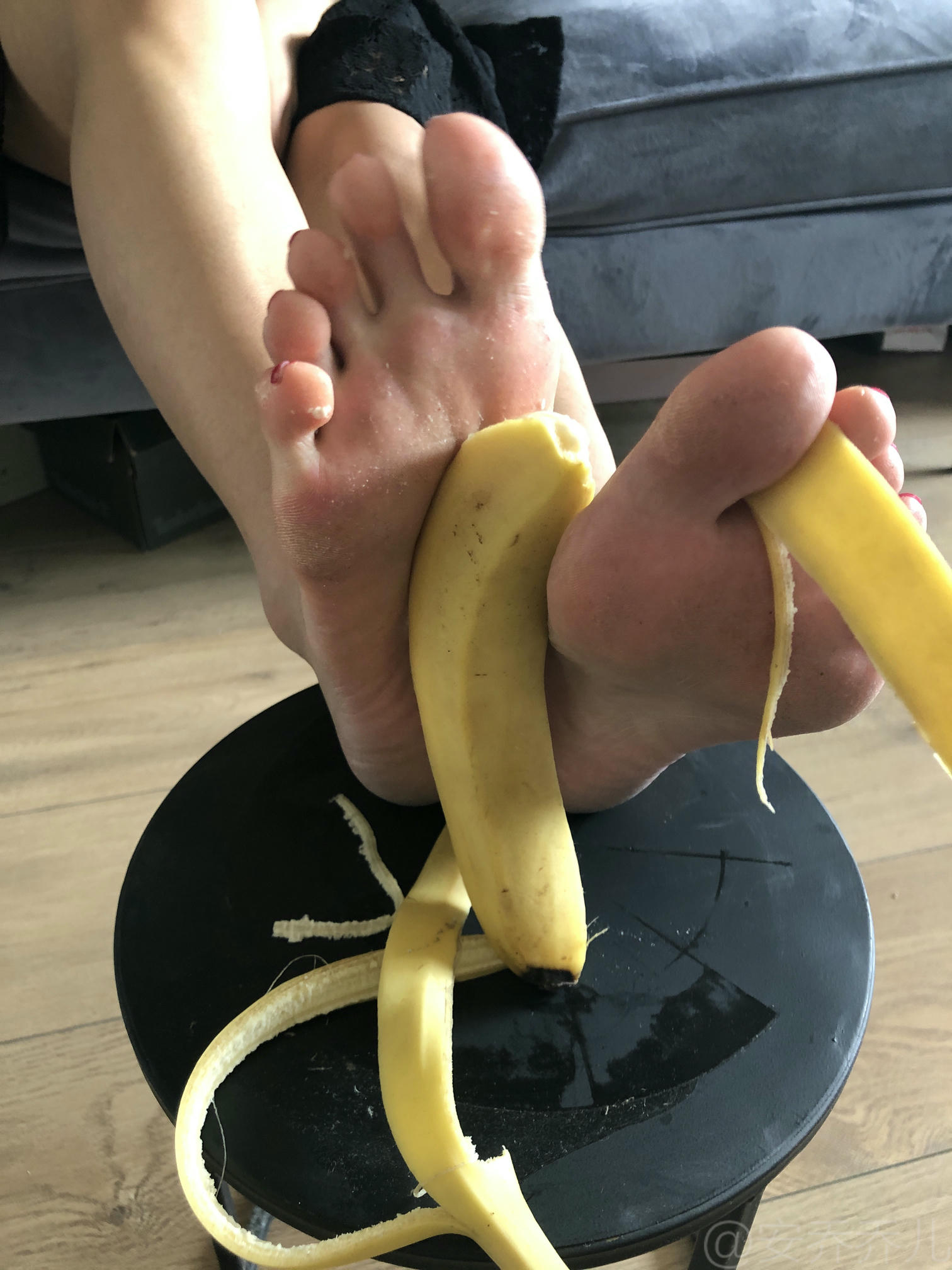 安乔乔 NO.009 踩香蕉 [134P+558M]_第3集