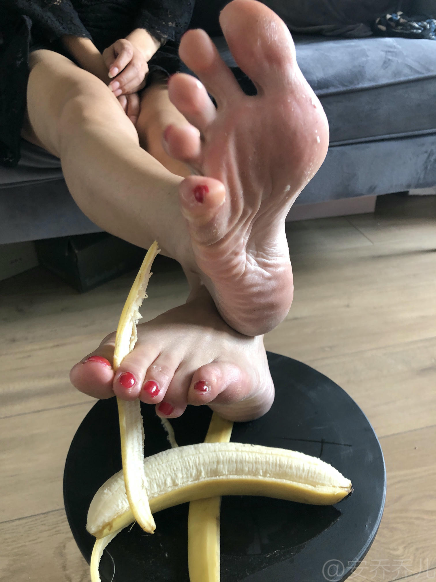 安乔乔 NO.009 踩香蕉 [134P+558M]_第3集